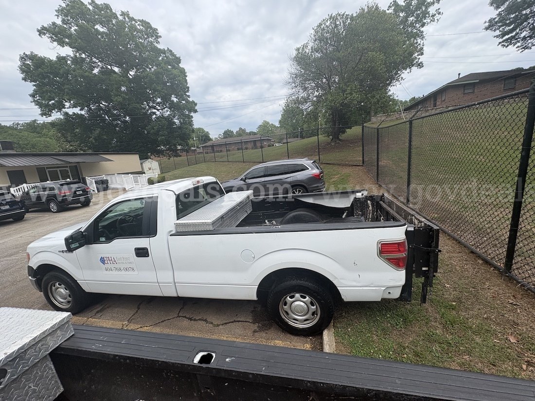 2013 Ford F-150 XLT 8-ft. Bed 2WD Ford F-150 Government Surplus Auction - Photo #2