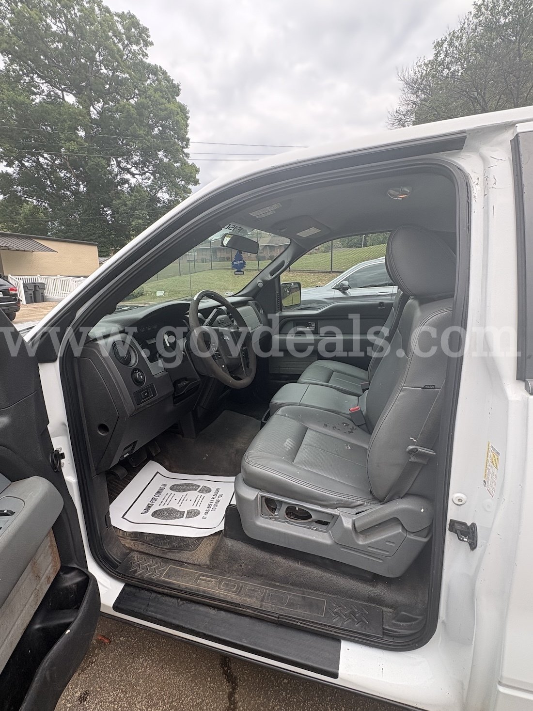 2013 Ford F-150 XLT 8-ft. Bed 2WD Ford F-150 Government Surplus Auction - Photo #6