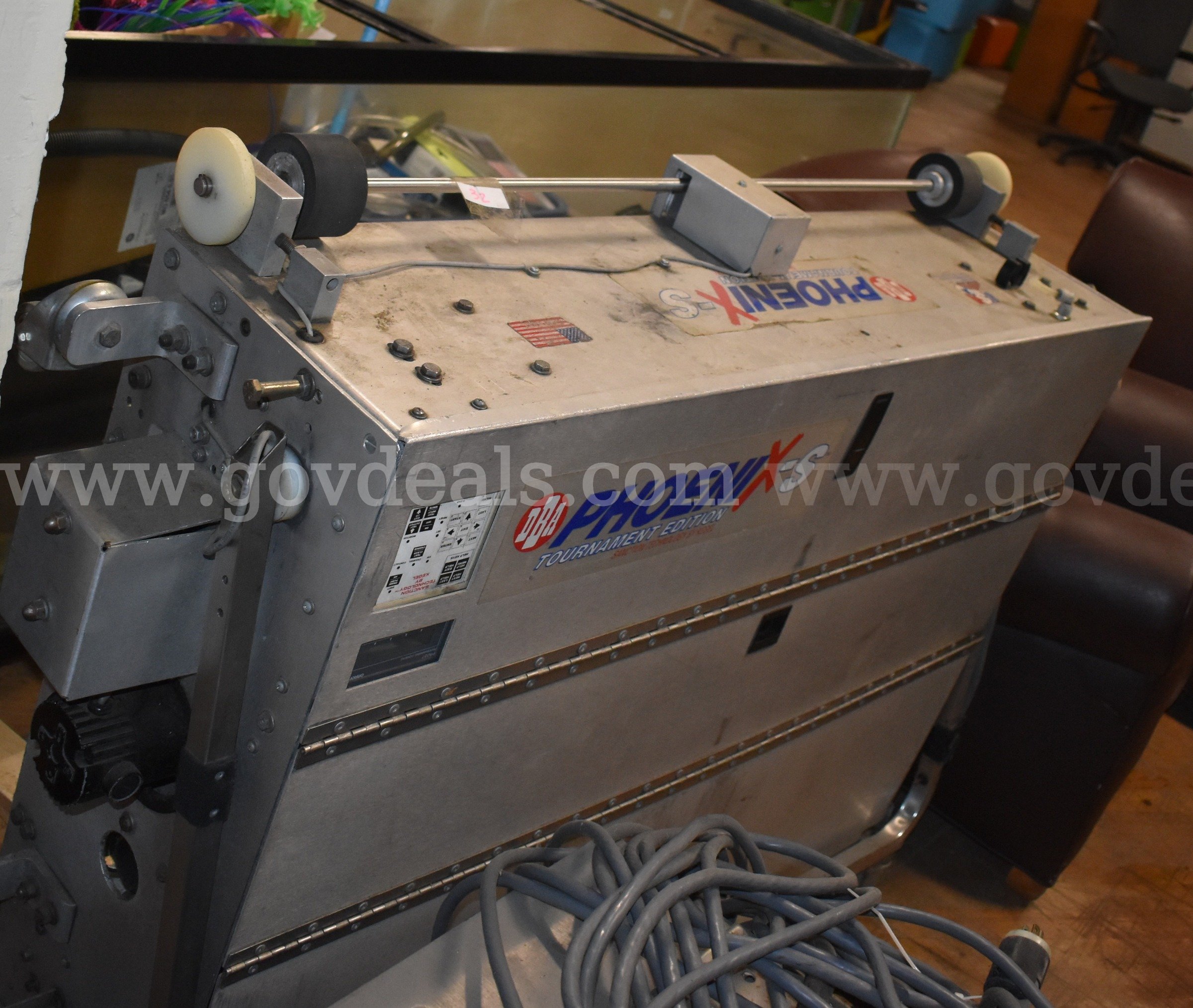 PHOENIX-S LANE MACHINE (BOWLING) PHOENIX-S  Government Surplus Auction - Photo #2