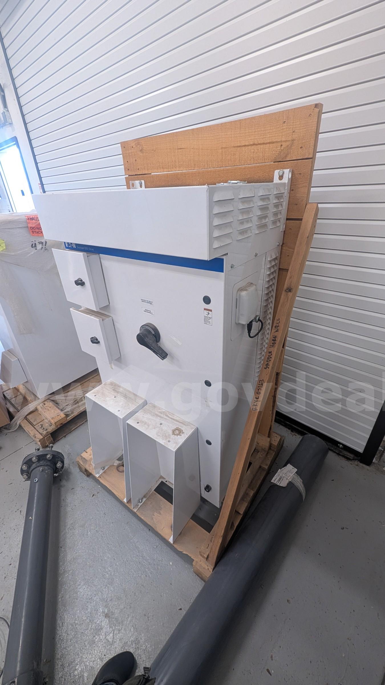 NEW Industrial VFD System – Eaton PowerXL Drive + TCI Harmonic Filter – IEEE-519 Ready Package  519 Government Surplus Auction - Photo #5
