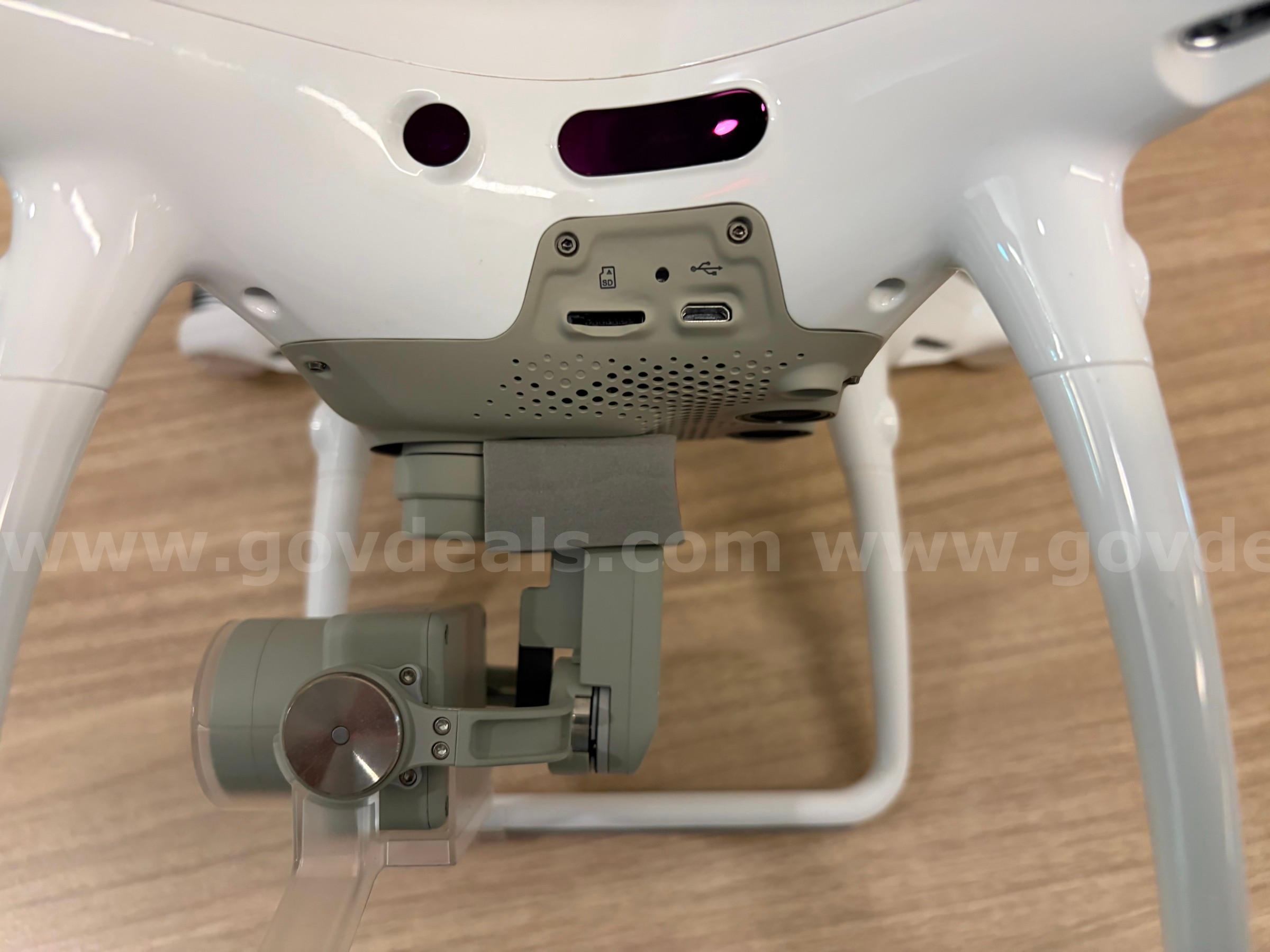 Phantom 4 Pro DJI  Government Surplus Auction - Photo #5