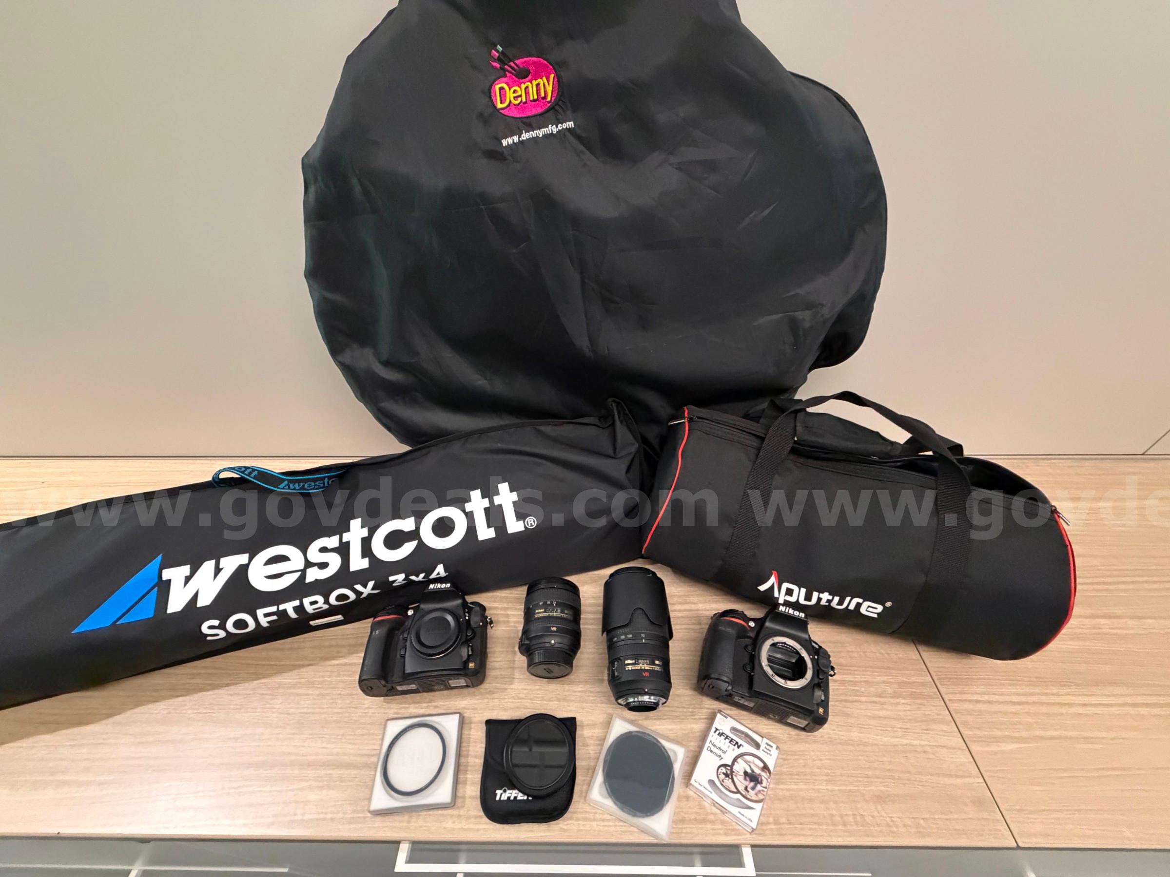 Lot of Photographic Equipment   Government Surplus Auction - Photo #2