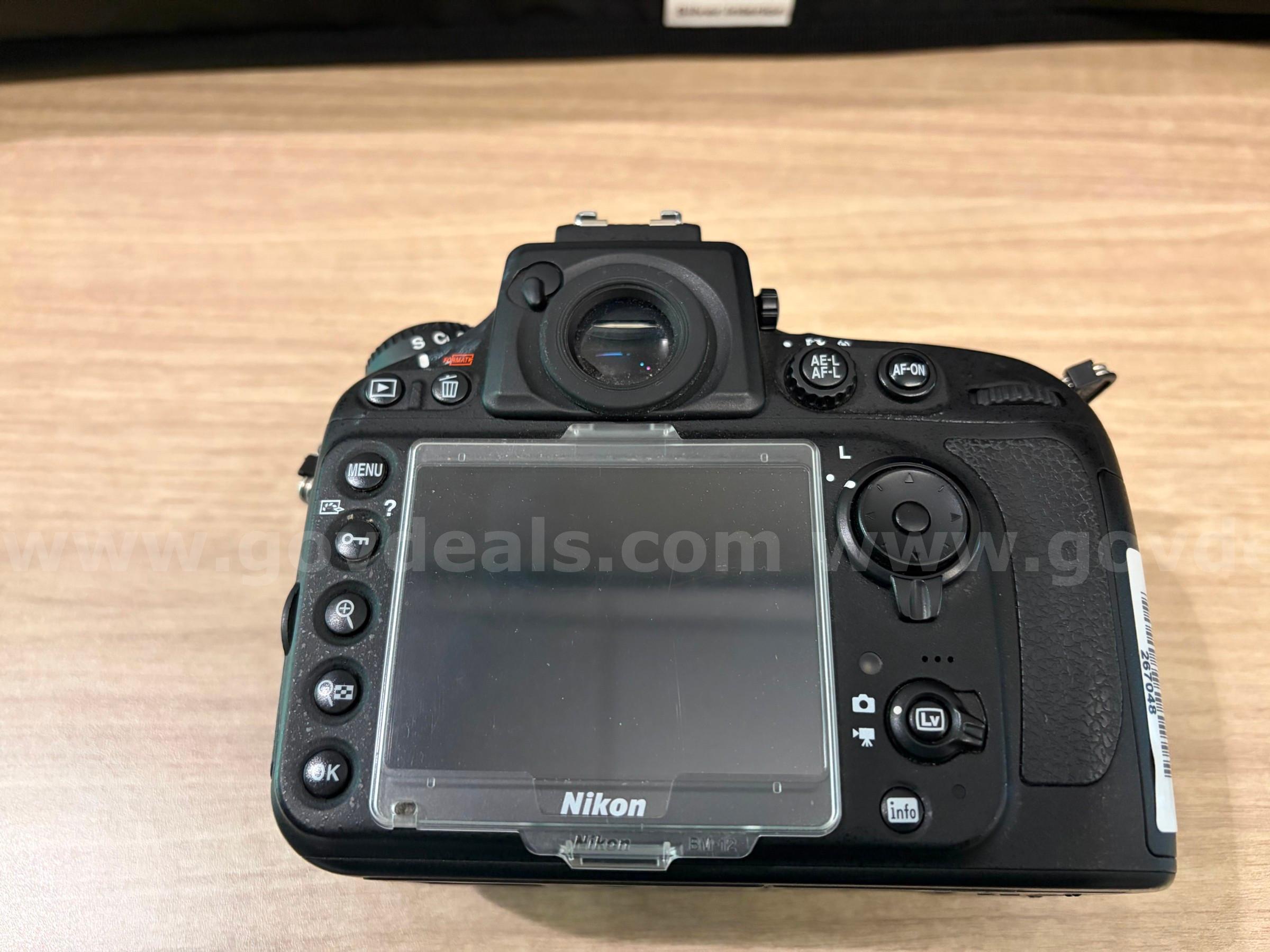 Lot of Photographic Equipment   Government Surplus Auction - Photo #5