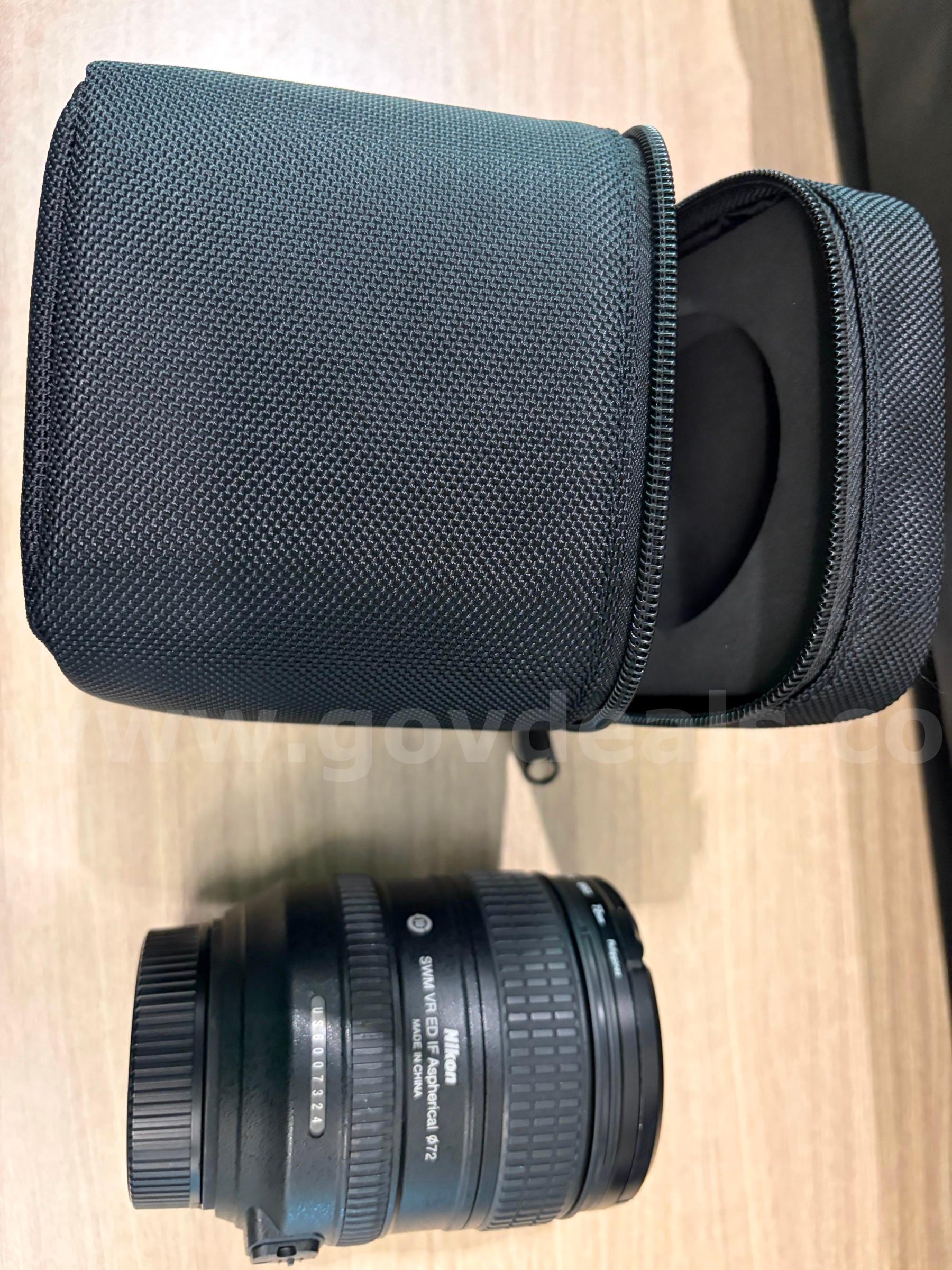 Lot of Photographic Equipment   Government Surplus Auction - Photo #6