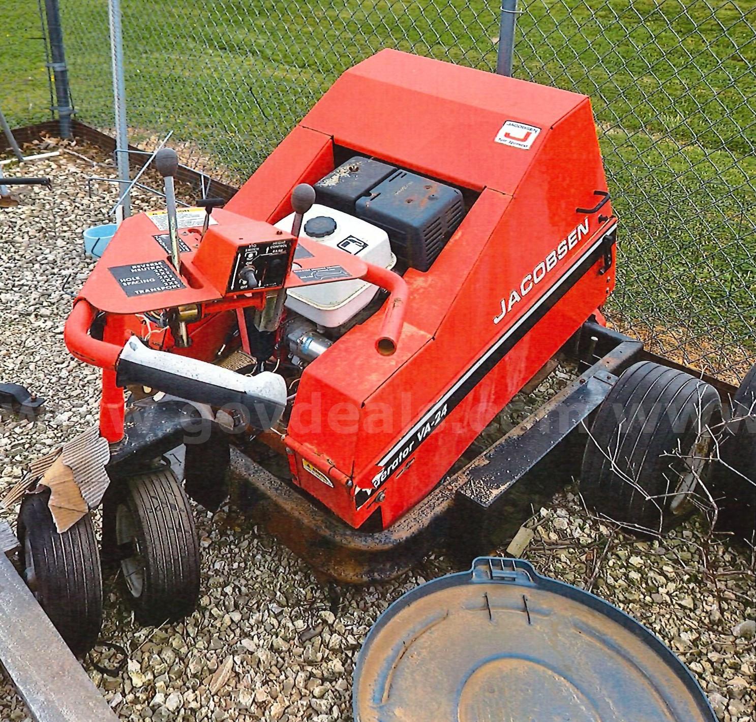 Jacobsen Vaerator VA-24 Jacobsen  Government Surplus Auction - Photo #3