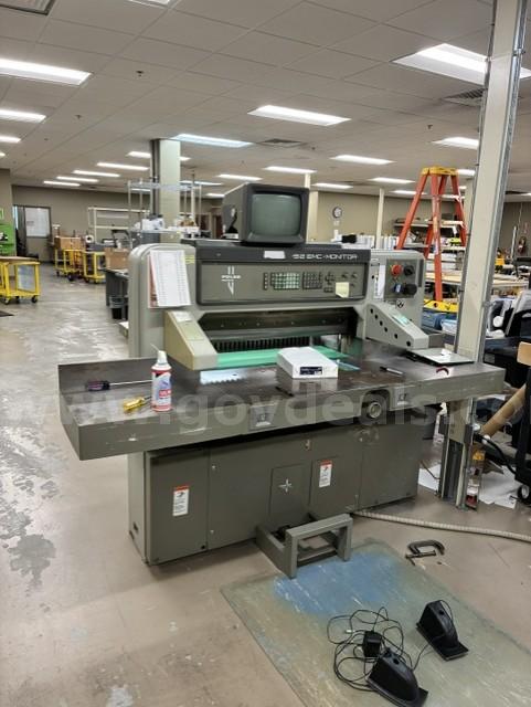 Polar Mohr Paper Cutter 92 MON Polar Mohn 92 MON Government Surplus Auction - Primary Photo