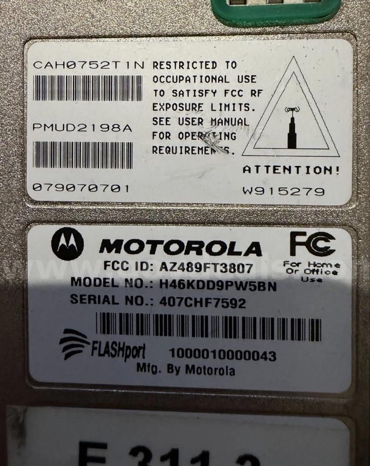 FULL KIT || Motorola XTS2500 136-174 MHz VHF P25 Two Way Radio H46KDD9PW5BN SHIPPING ONLY Motorola 136 Government Surplus Auction - Photo #3