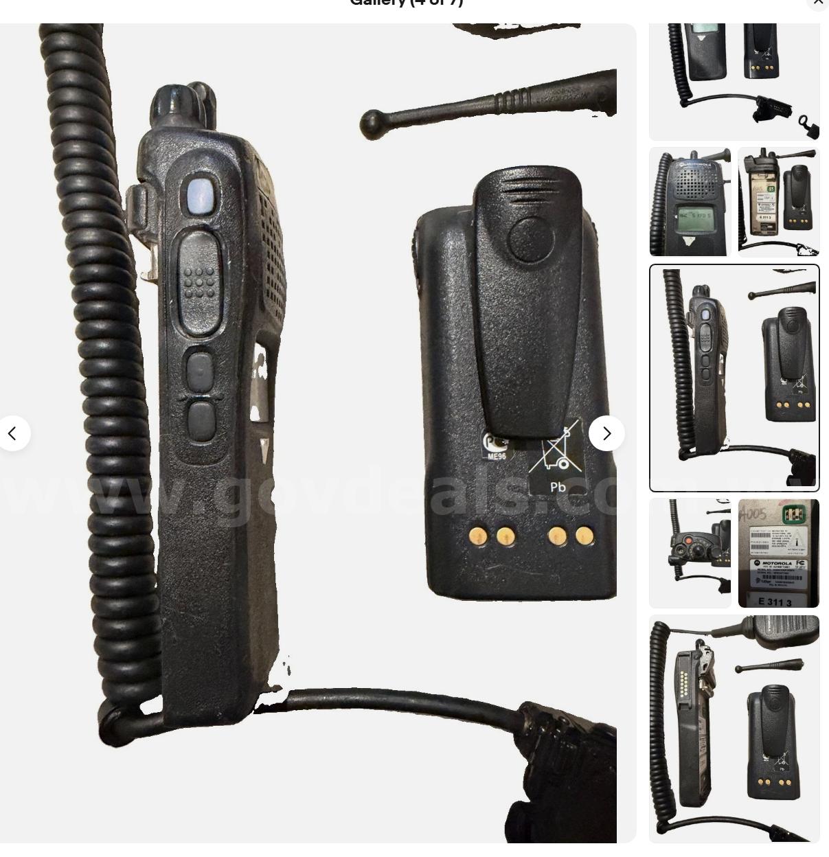 FULL KIT || Motorola XTS2500 136-174 MHz VHF P25 Two Way Radio H46KDD9PW5BN SHIPPING ONLY Motorola 136 Government Surplus Auction - Photo #2