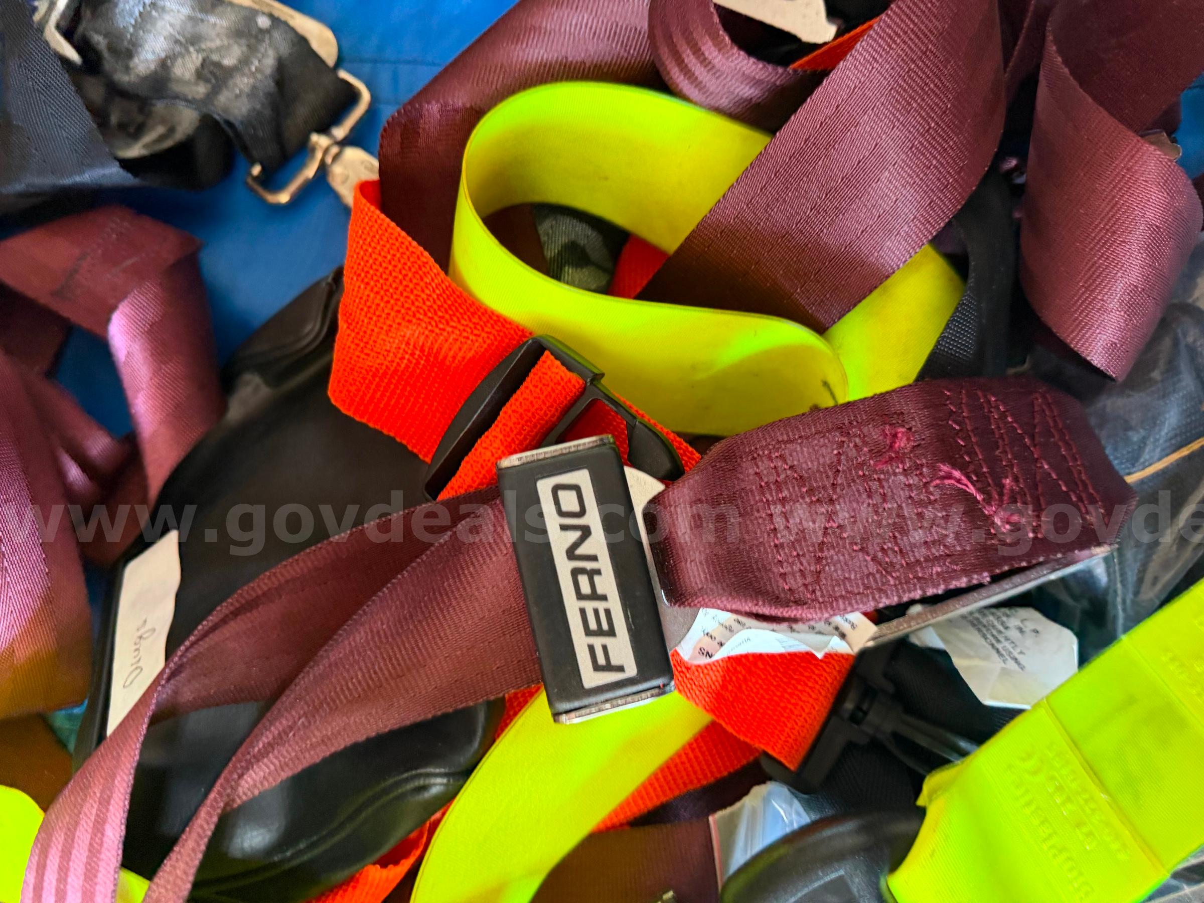 Ferno Stryker Stretcher Safety Belts Seatbelts Massive Lot Shipping Only   Government Surplus Auction - Photo #4