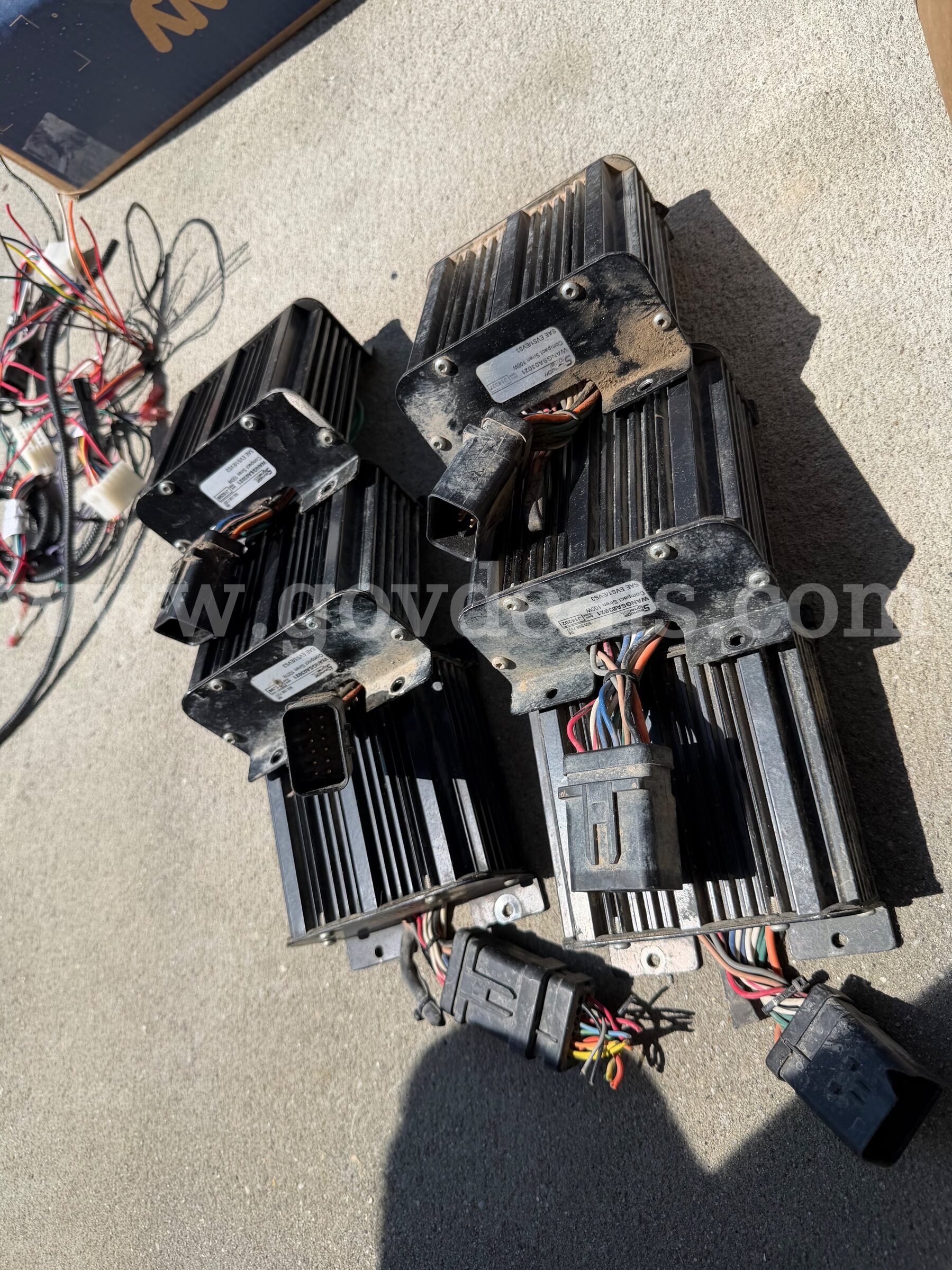 6x lot Soundoff signal sirens lot of 6 shipping available