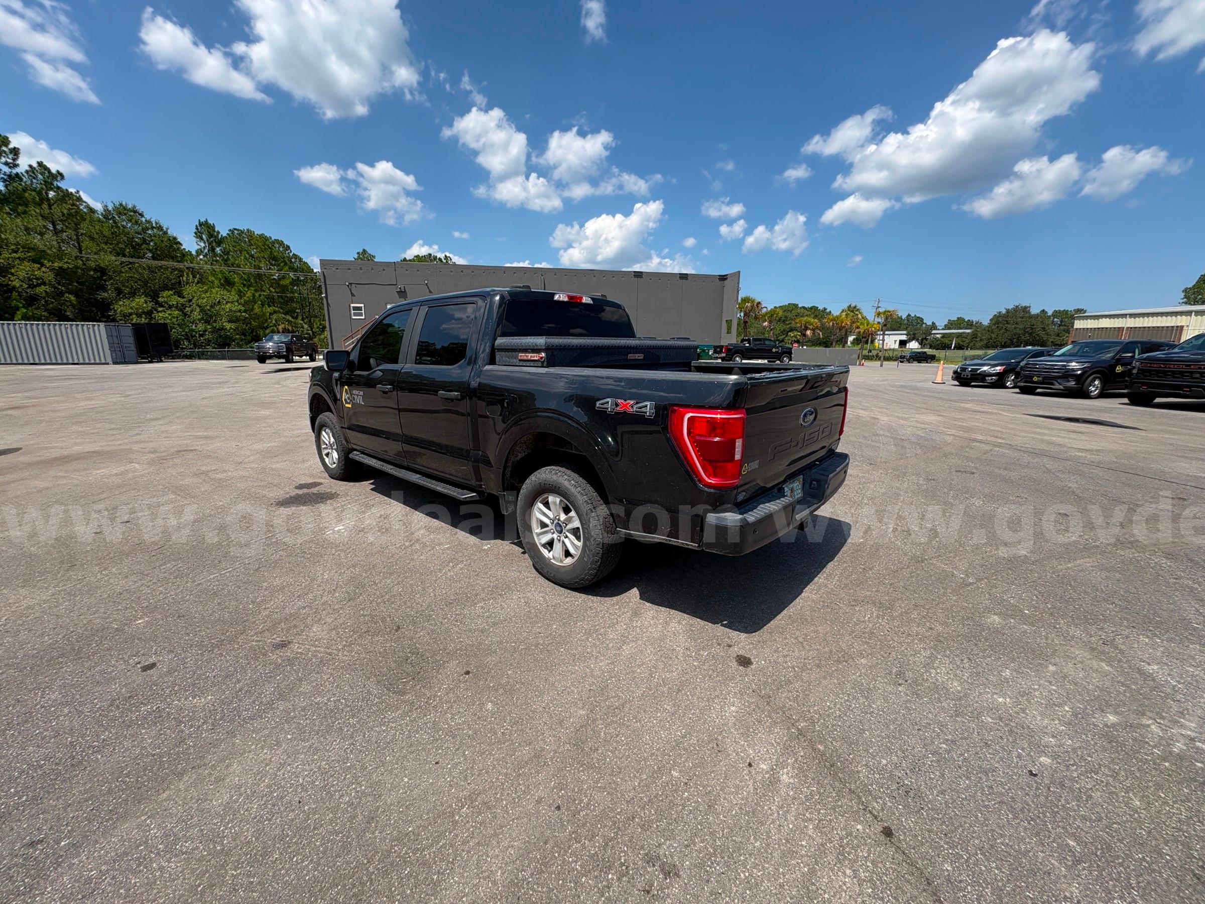 2021 Ford F-150 XLT 4x4 Crew Cab Pickup Ford F-150 Government Surplus Auction - Photo #2