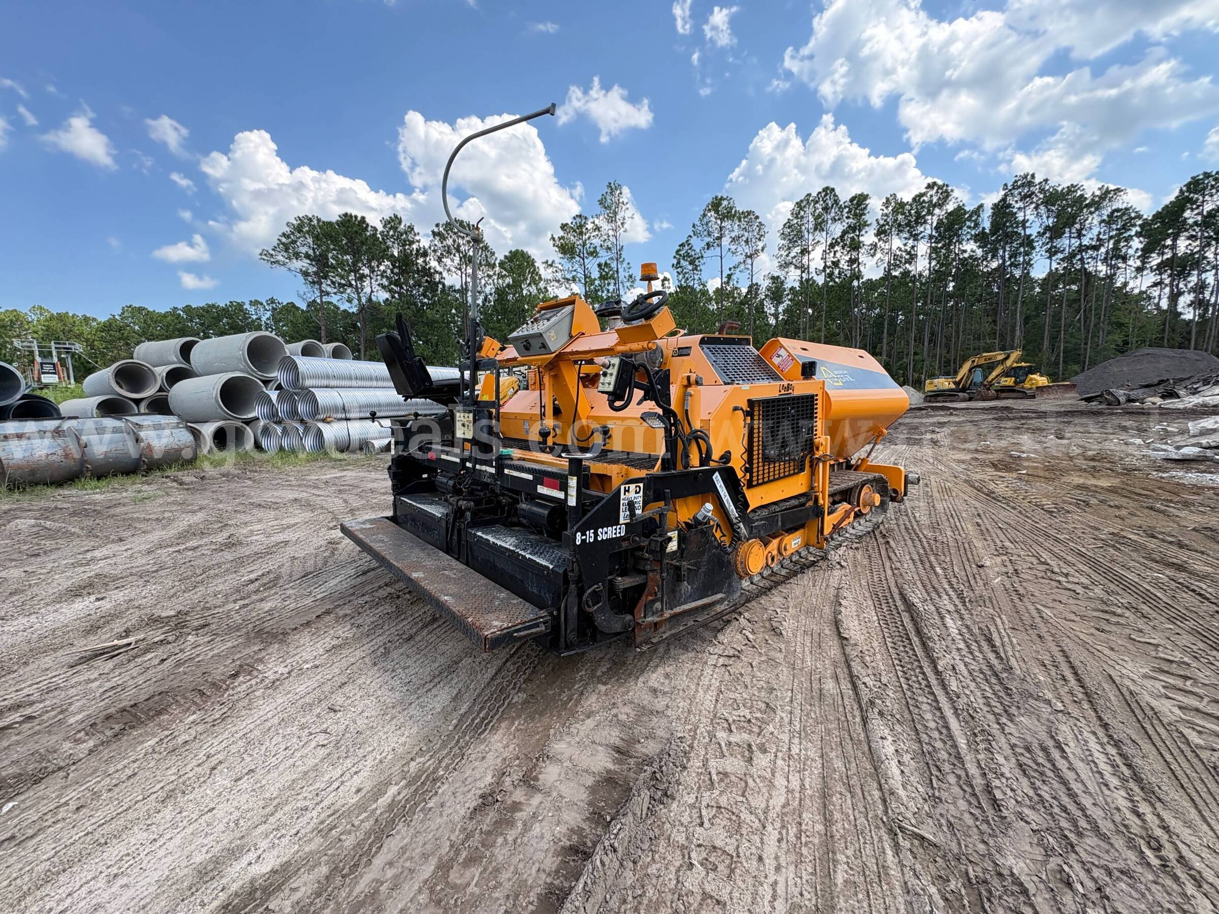 2016 LeeBoy 8616B Track Asphalt Paver LeeBoy 8616B Government Surplus Auction - Photo #2