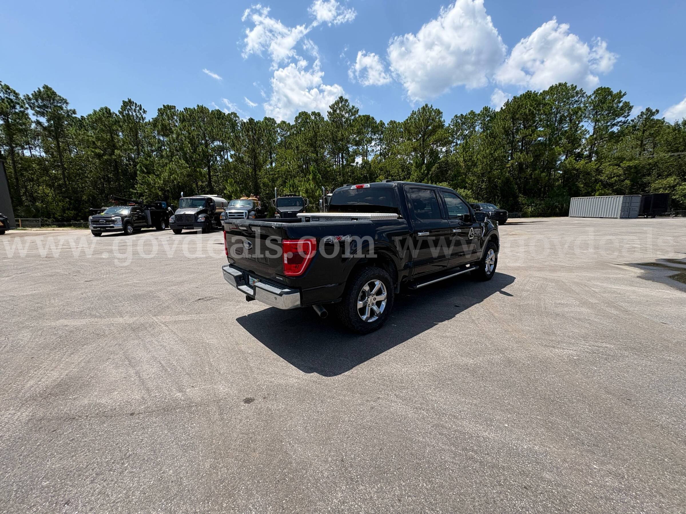 2021 Ford F-150 XLT 4x4 Crew Cab Pickup Ford F-150 Government Surplus Auction - Photo #3