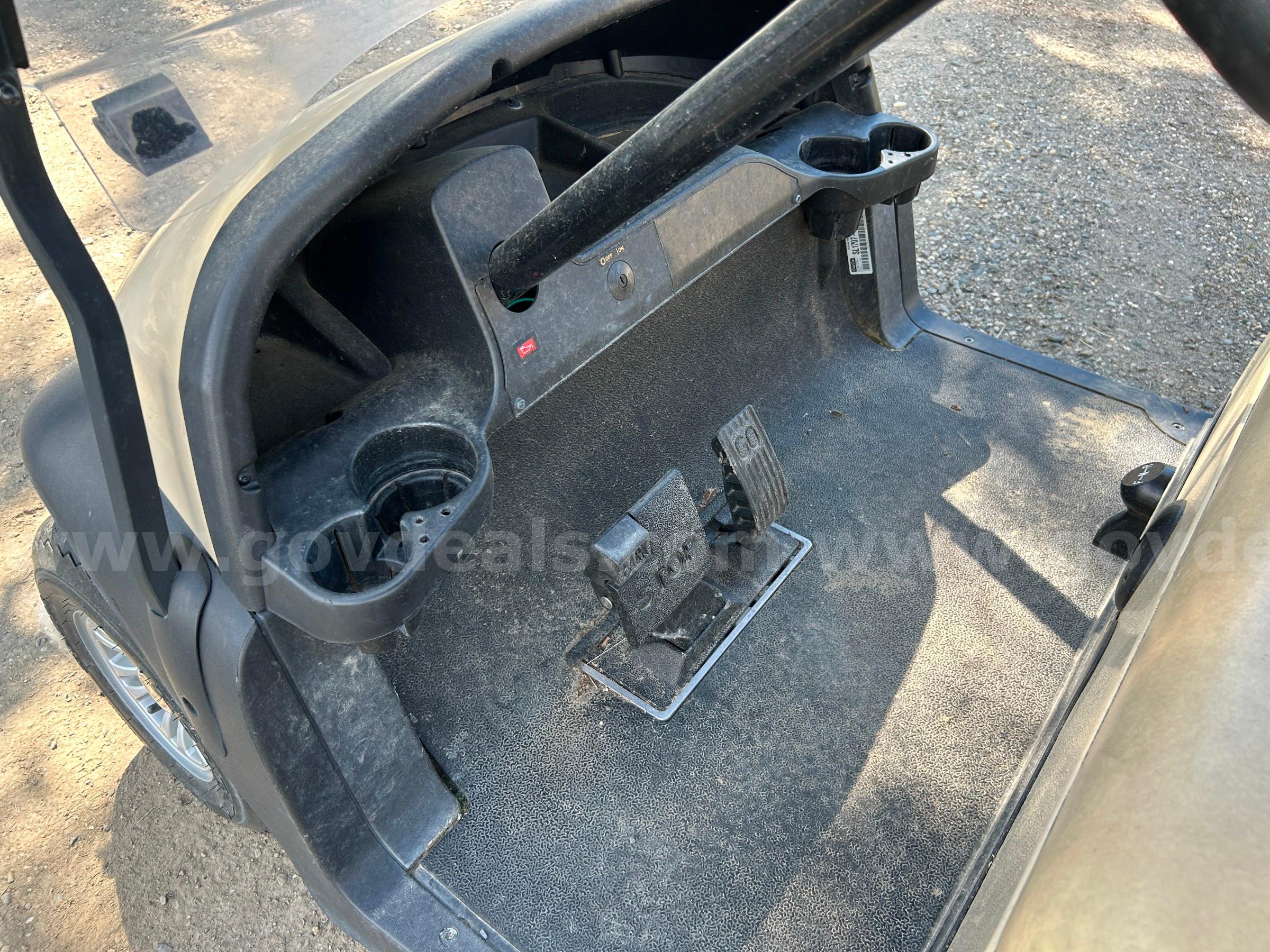 2017 Gas Club Car Club Car  Government Surplus Auction - Photo #6