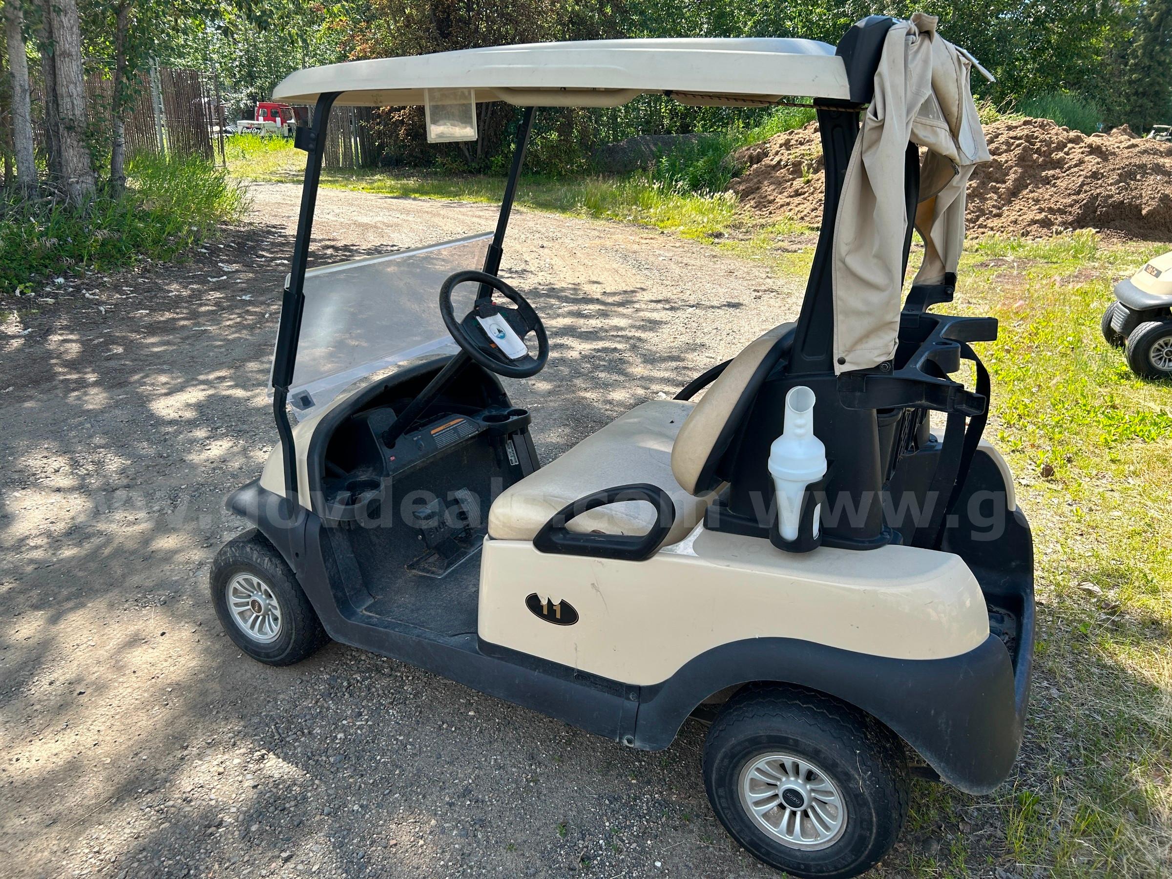 2017 Gas Club Car Club Car  Government Surplus Auction - Photo #4