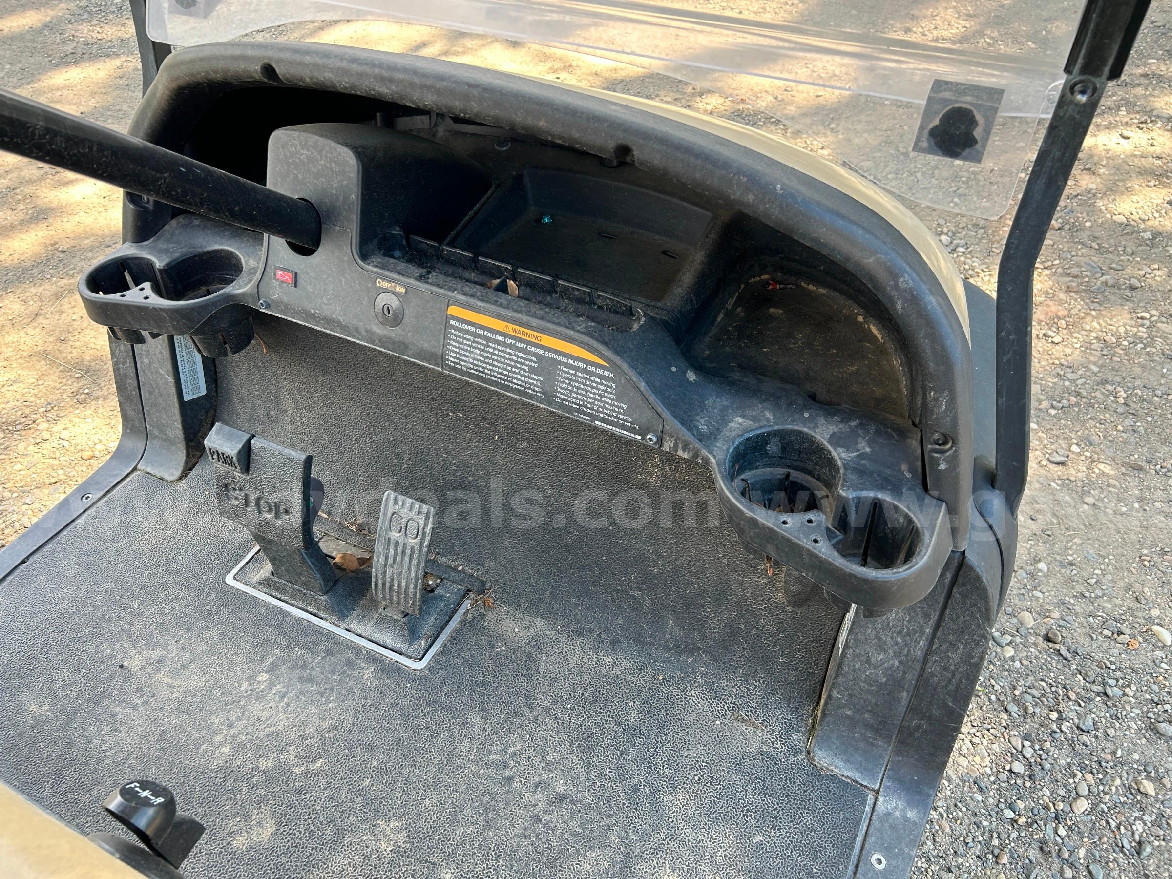 2017 Gas Club Car Club Car  Government Surplus Auction - Photo #5