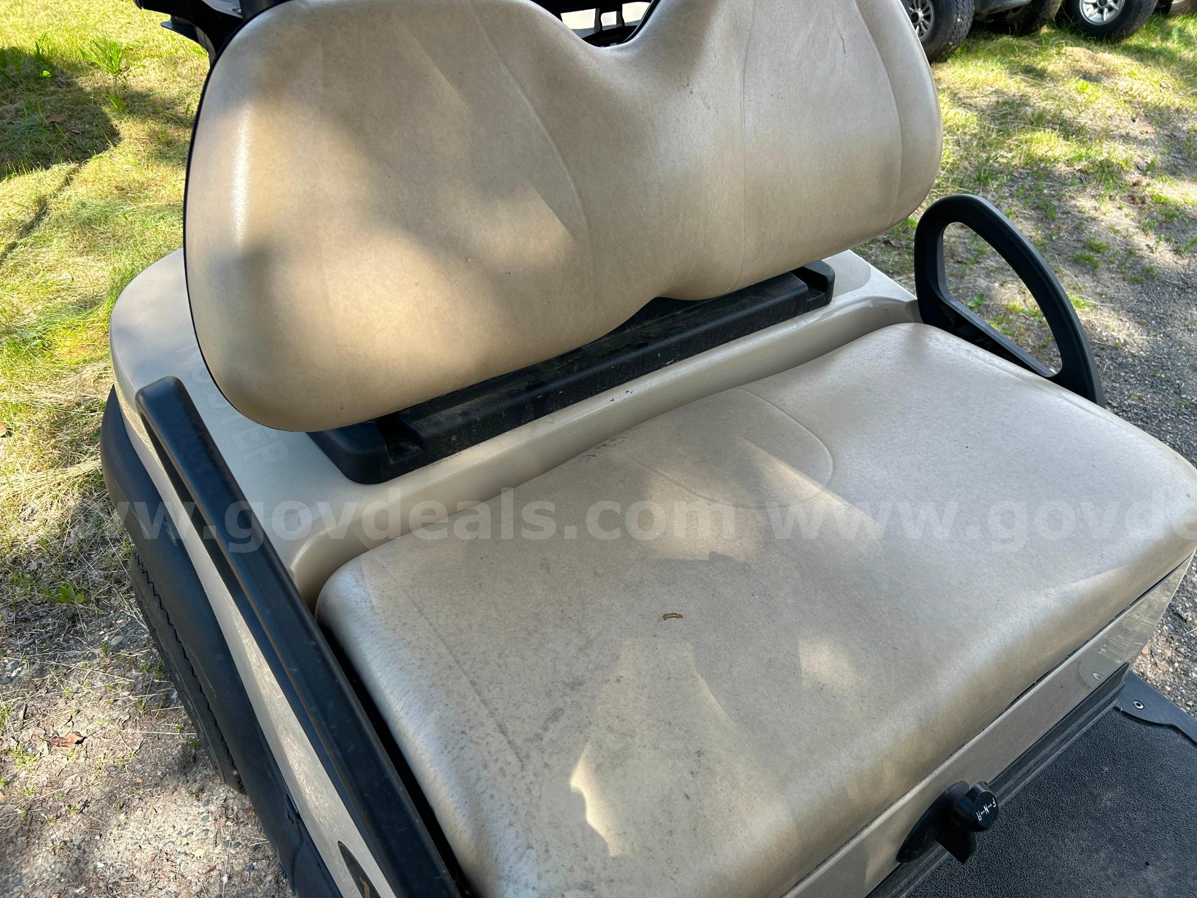 2017 Gas Club Car Club Car  Government Surplus Auction - Photo #6