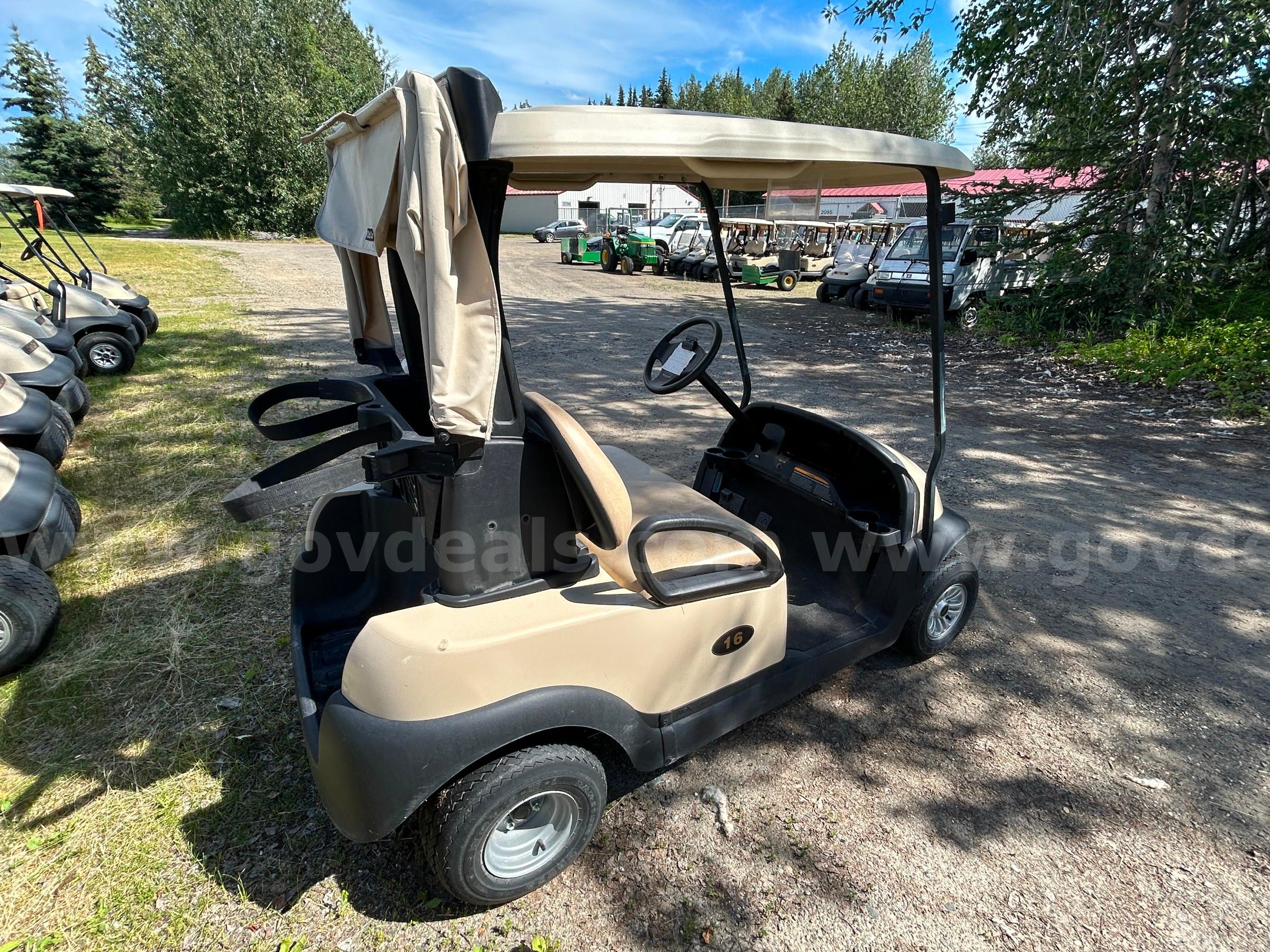 2017 Gas Club Car Club Car  Government Surplus Auction - Photo #2