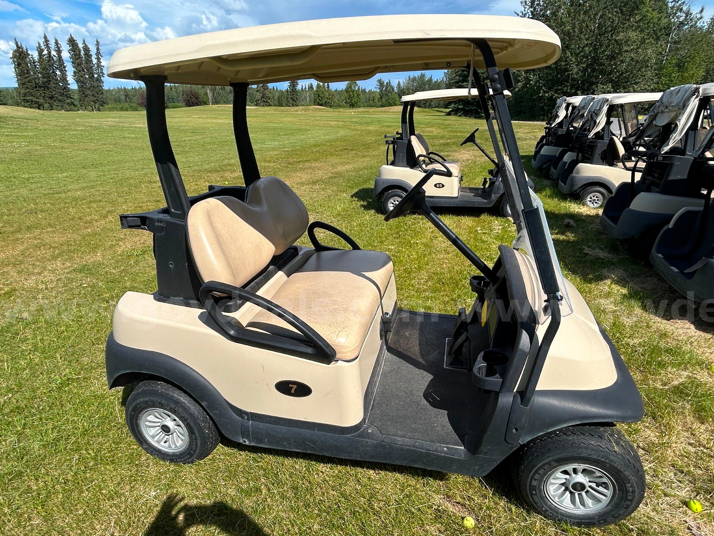 2017 Gas Club Car Club Car  Government Surplus Auction - Photo #6
