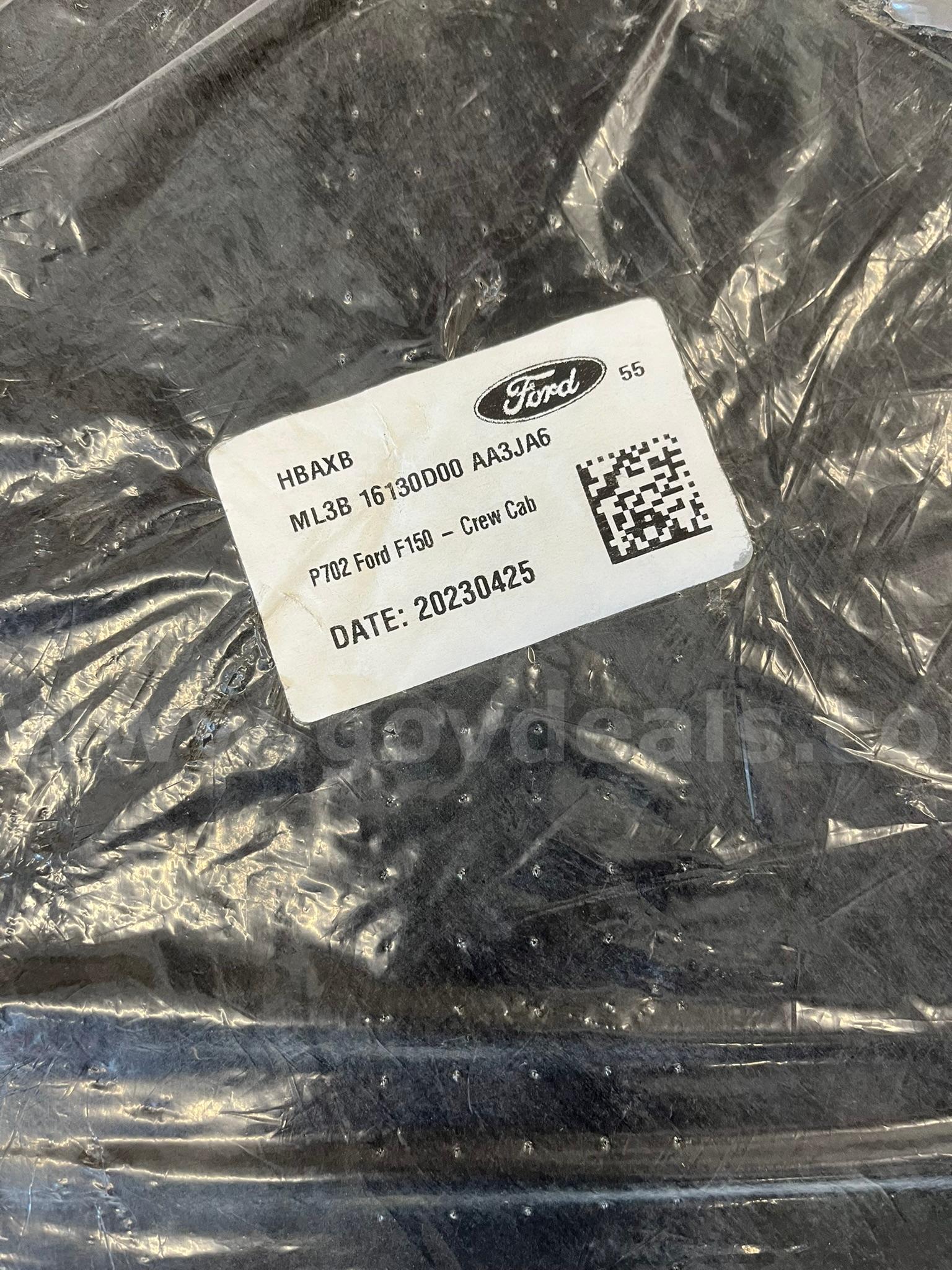Floor Mats - Carpet Ford F150 Government Surplus Auction - Photo #4