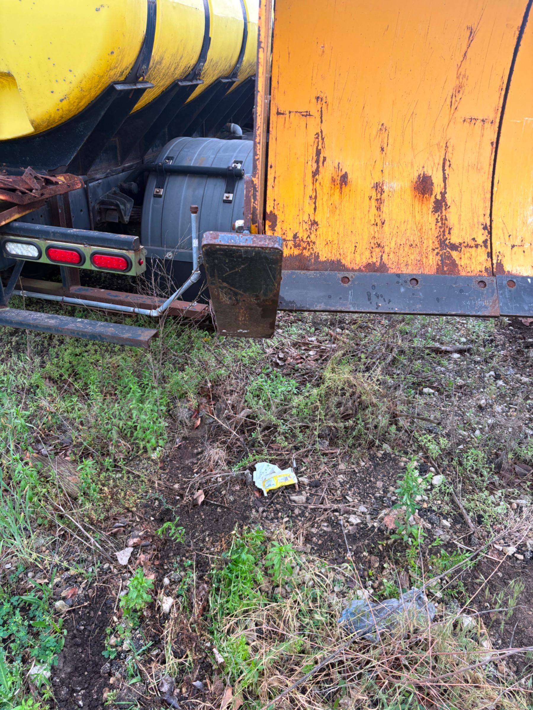 22’ Arctic Sectional Snow Pusher Arctic  Government Surplus Auction - Photo #6