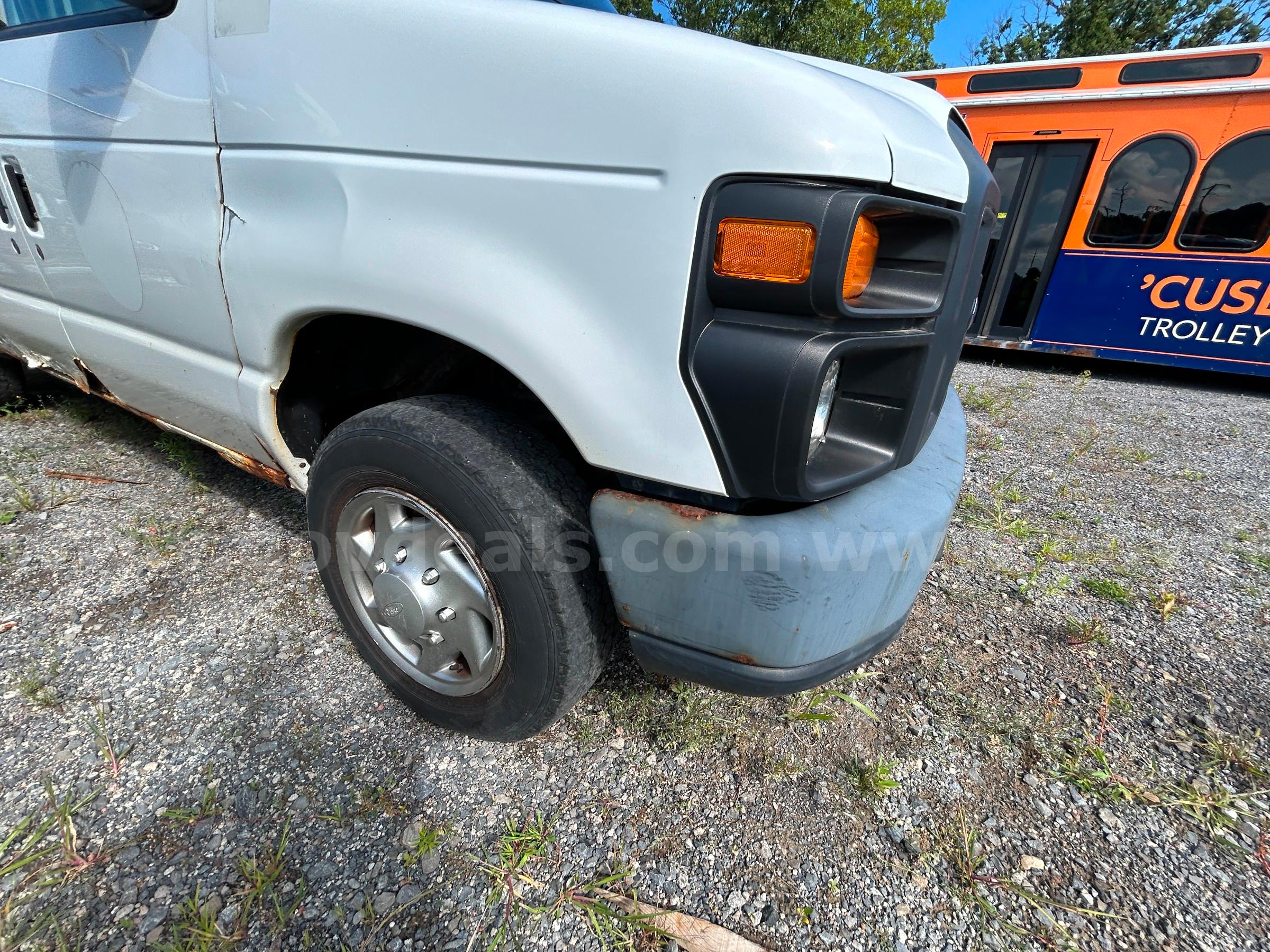 2013 Ford Econoline Passenger Van  SEE VIDEO!!! Ford Econoline Government Surplus Auction - Photo #2