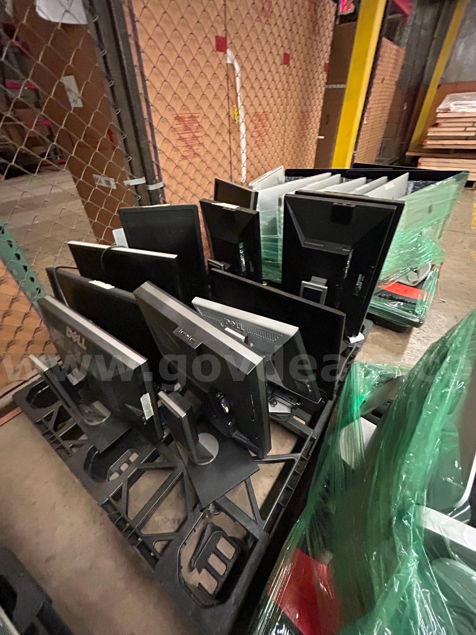 LOT of 5 Pallets of iMac Computers & Dell Computers Apple / Dell  Government Surplus Auction - Photo #5