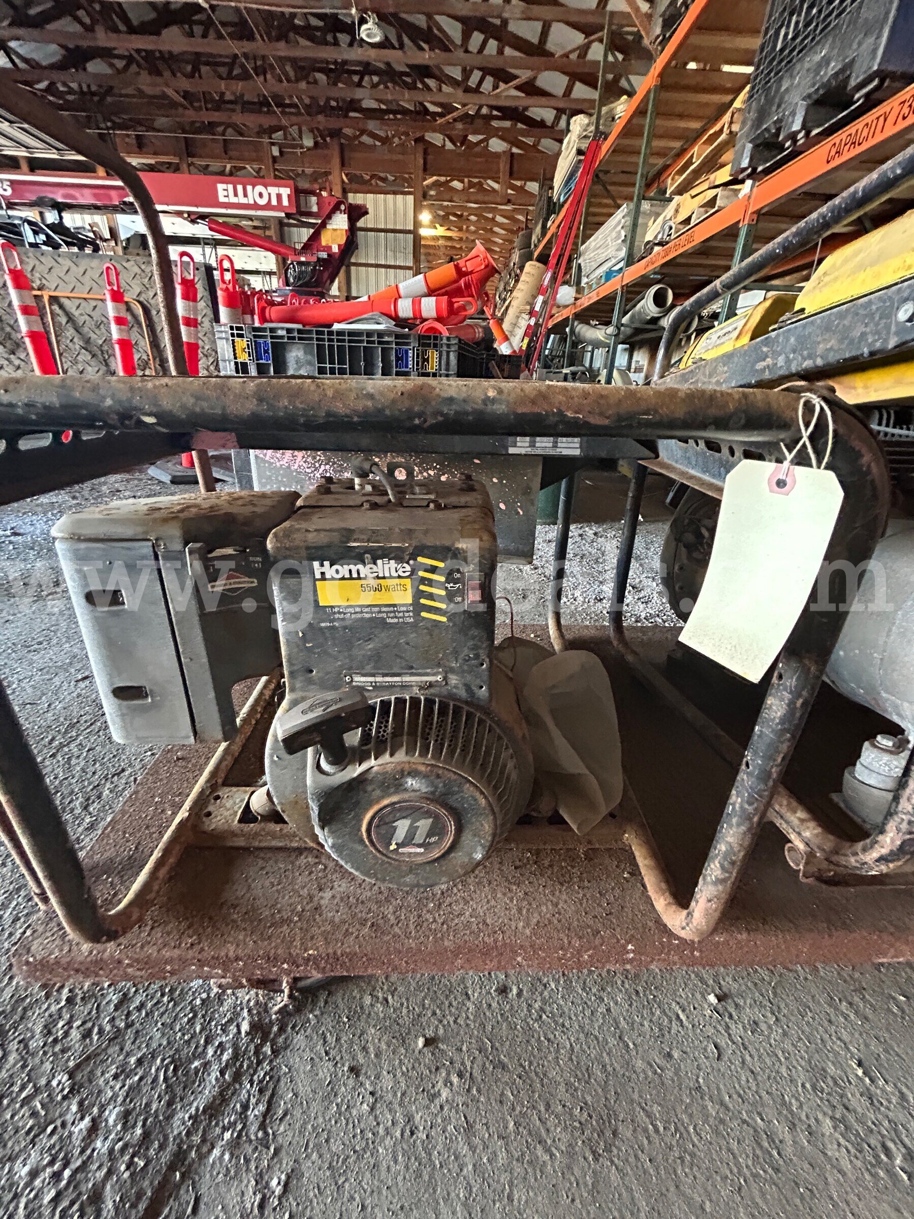 LOT of 4 Generators Yamaha / Homelite / JD  Government Surplus Auction - Photo #5