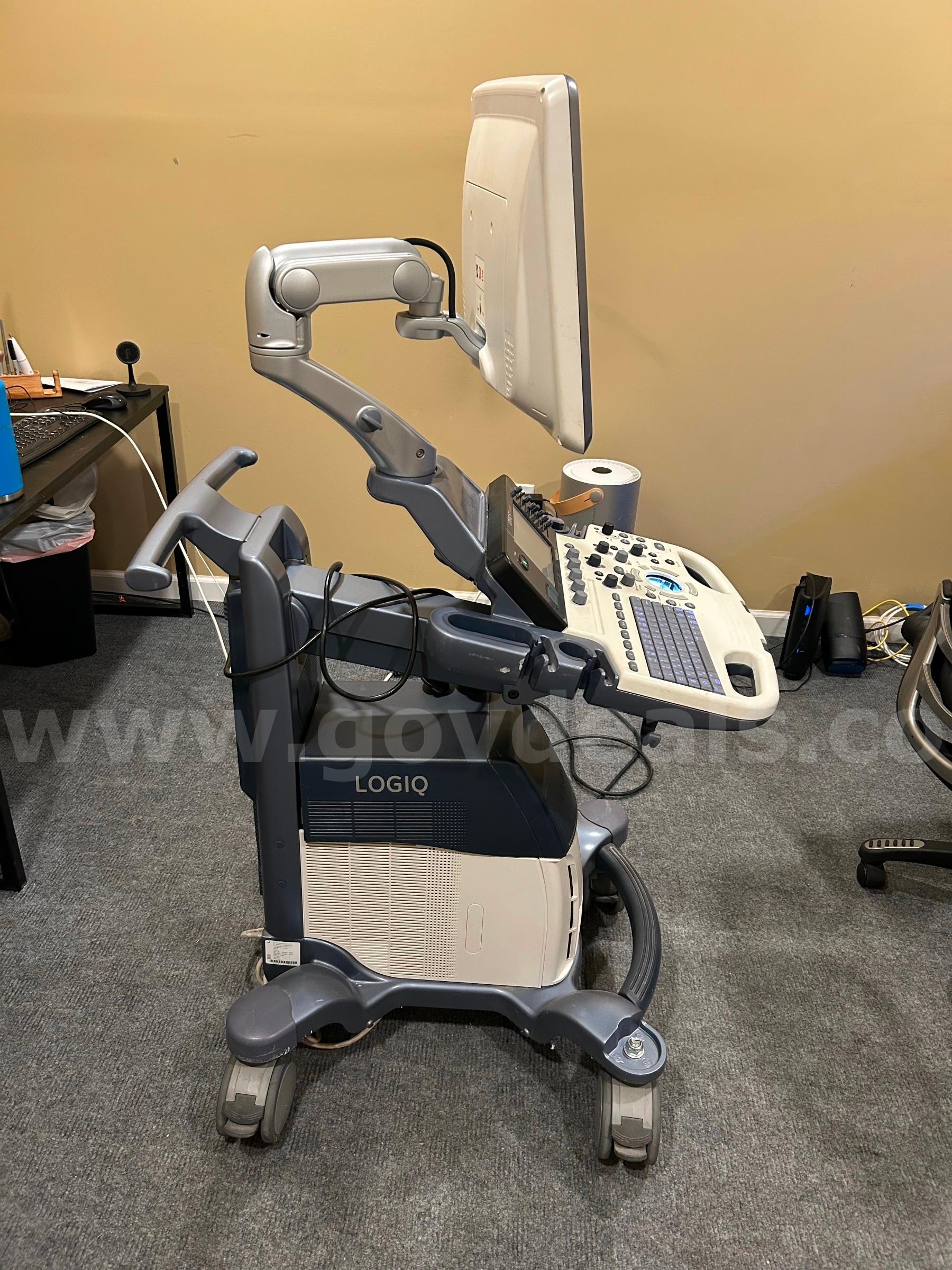 GE LOGIQ S7 EXPERT ULTRASOUND GE LOGIQ S7 EXPERT Government Surplus Auction - Photo #4