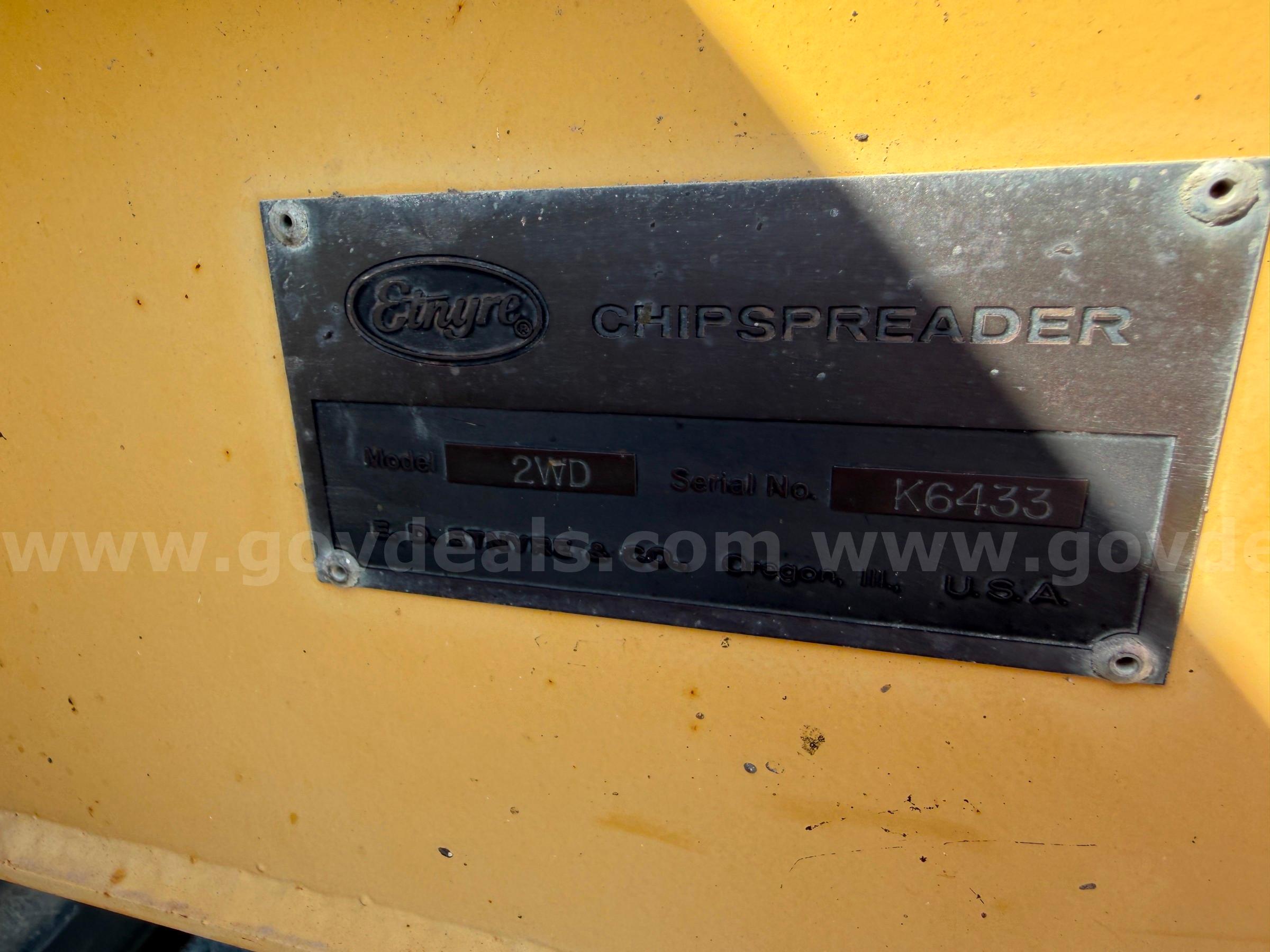 Etnyre FWD Chip Spreader Etnyre 2WD Government Surplus Auction - Photo #5