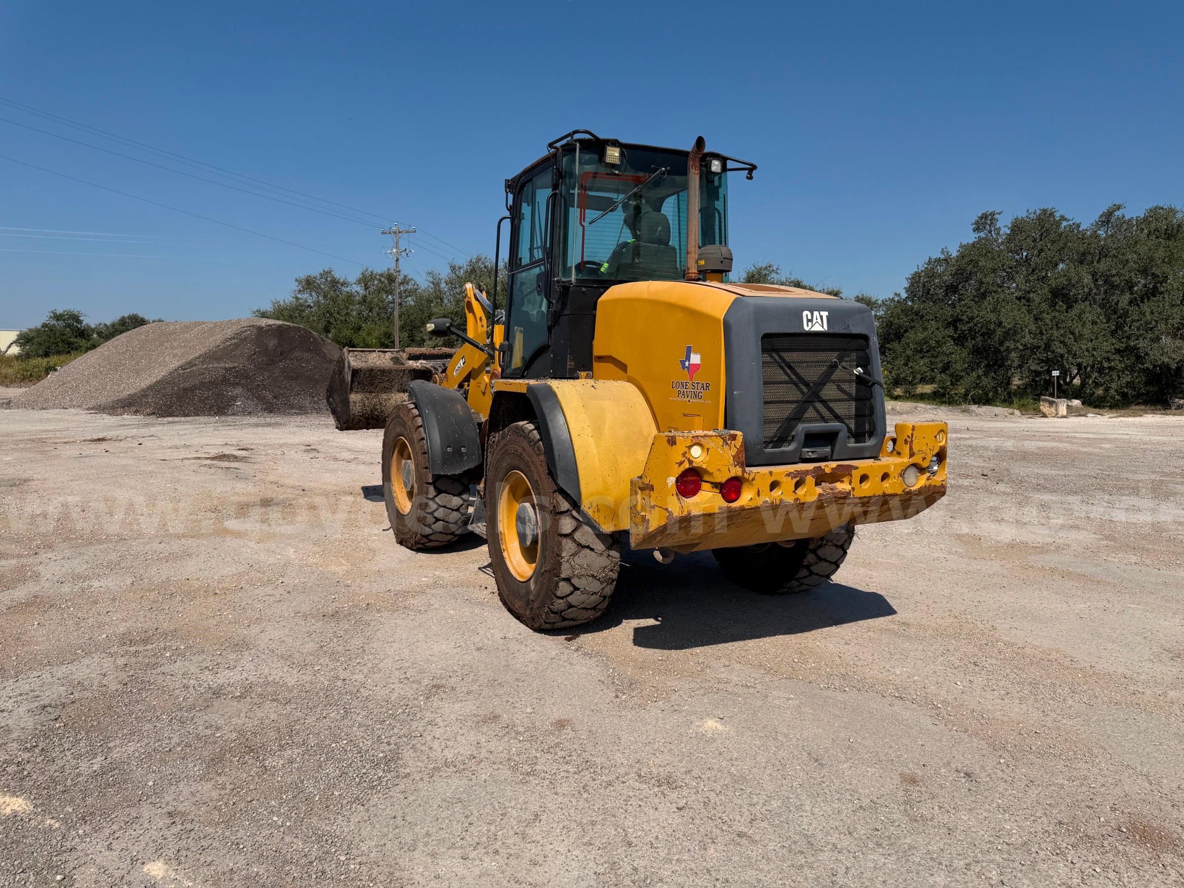Caterpillar 914K Wheel Loader Caterpillar 914K Government Surplus Auction - Photo #3