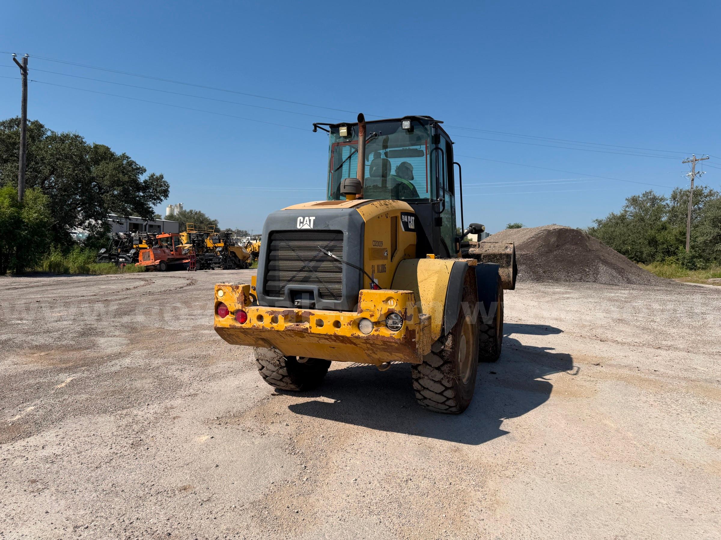 Caterpillar 914K Wheel Loader Caterpillar 914K Government Surplus Auction - Photo #4