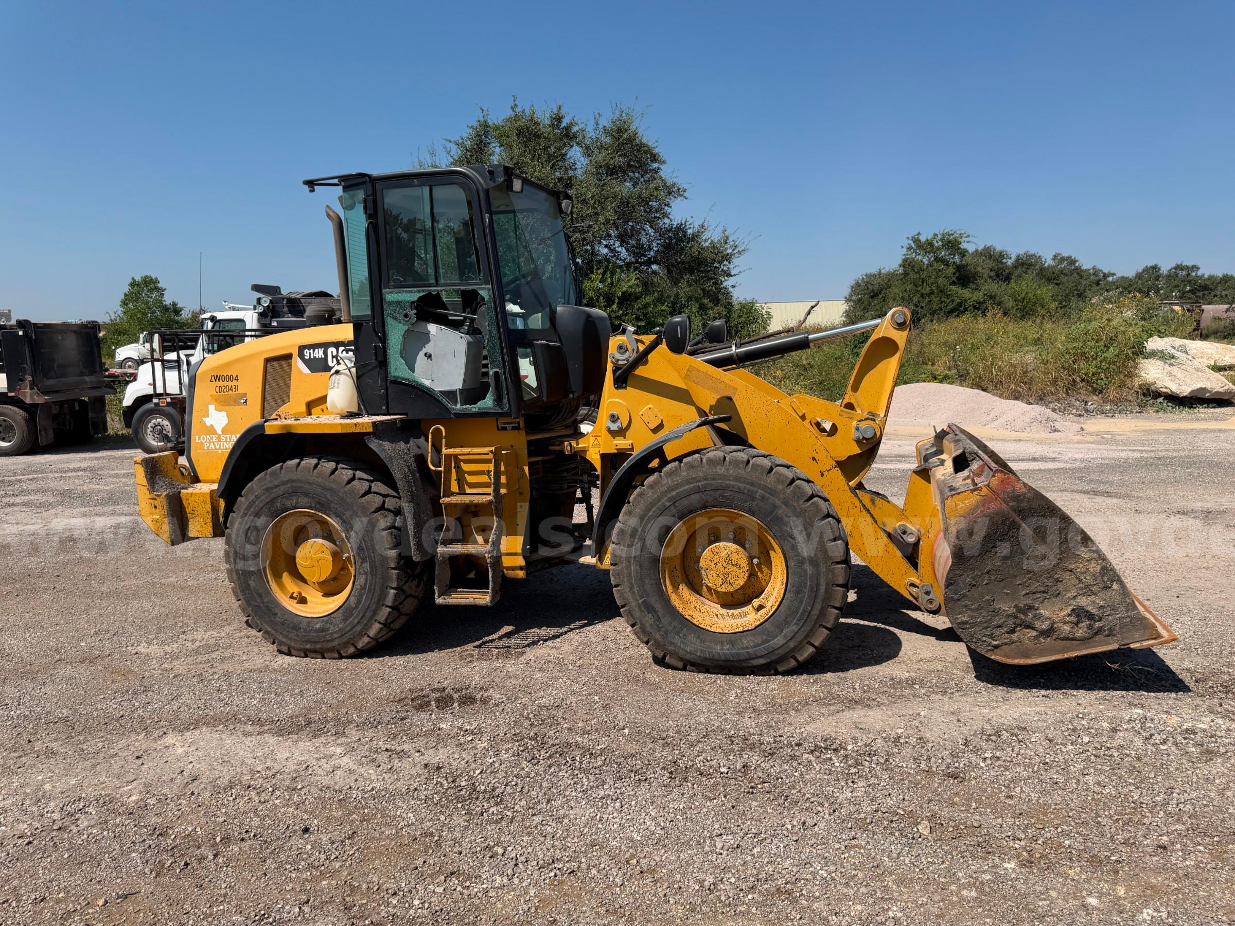 Caterpillar 914K Wheel Loader Caterpillar 914K Government Surplus Auction - Photo #2
