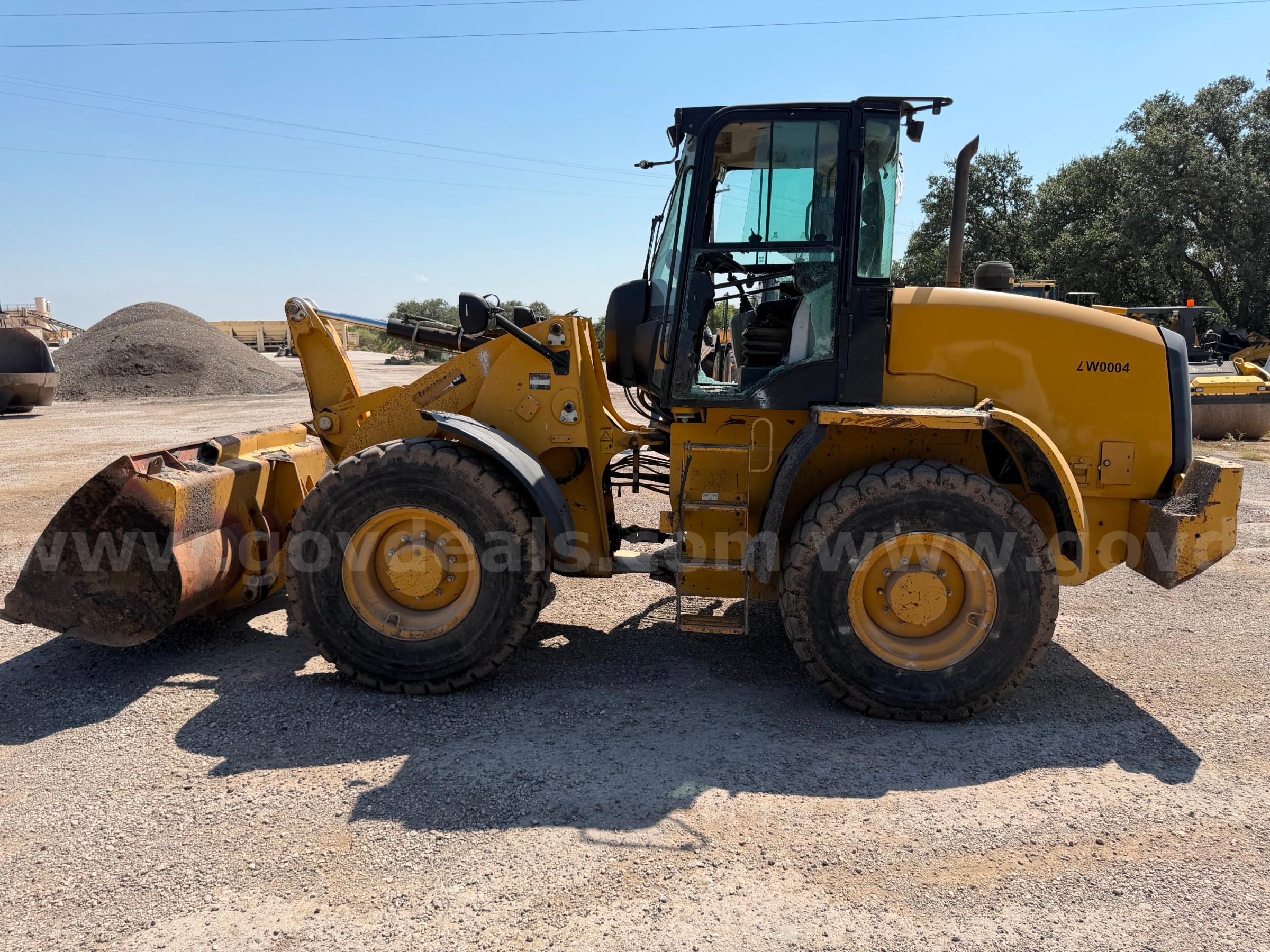 Caterpillar 914K Wheel Loader Caterpillar 914K Government Surplus Auction - Photo #5