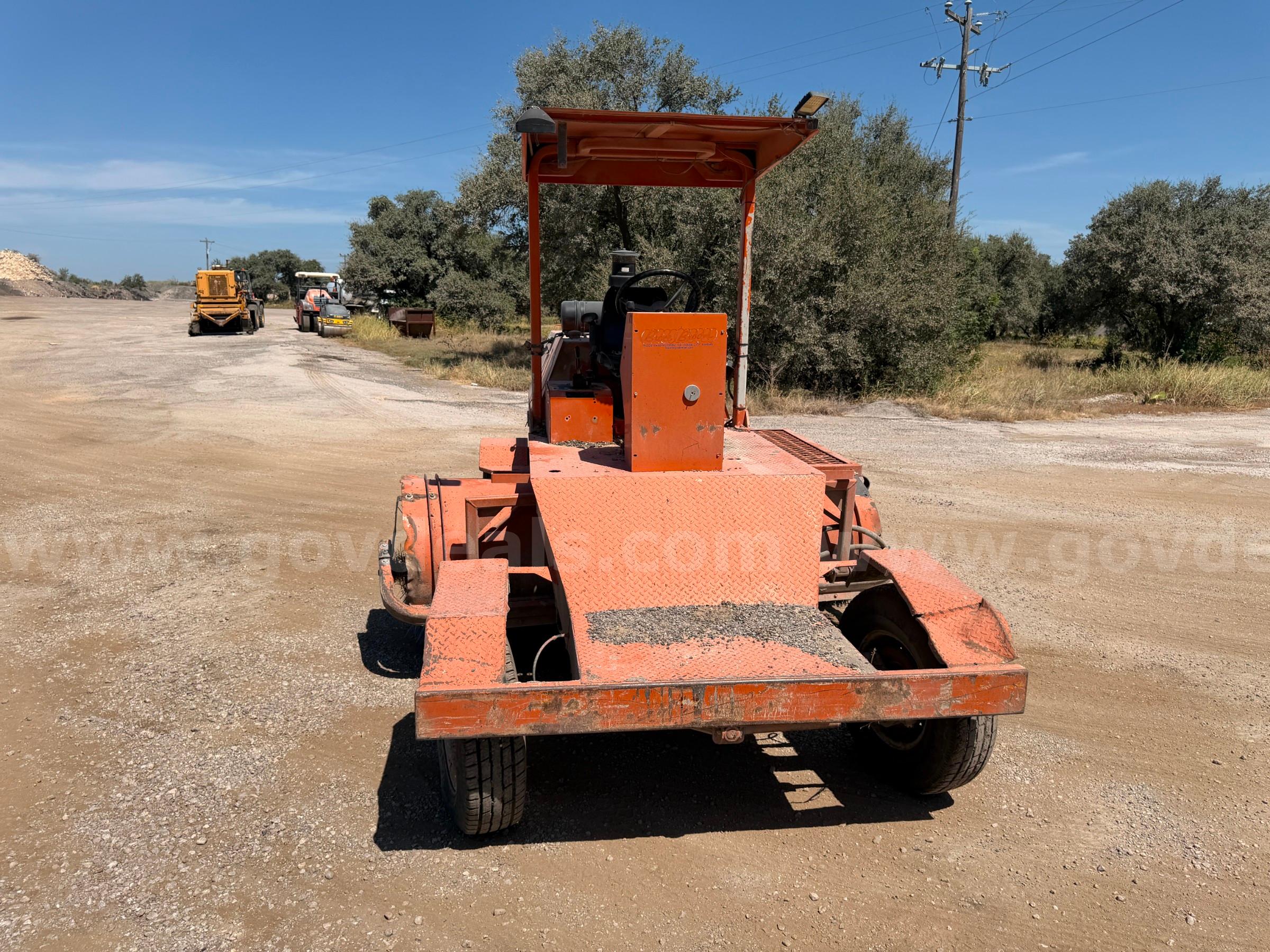 Broce RJT-350 Street Sweeper Broce 350 Government Surplus Auction - Photo #5
