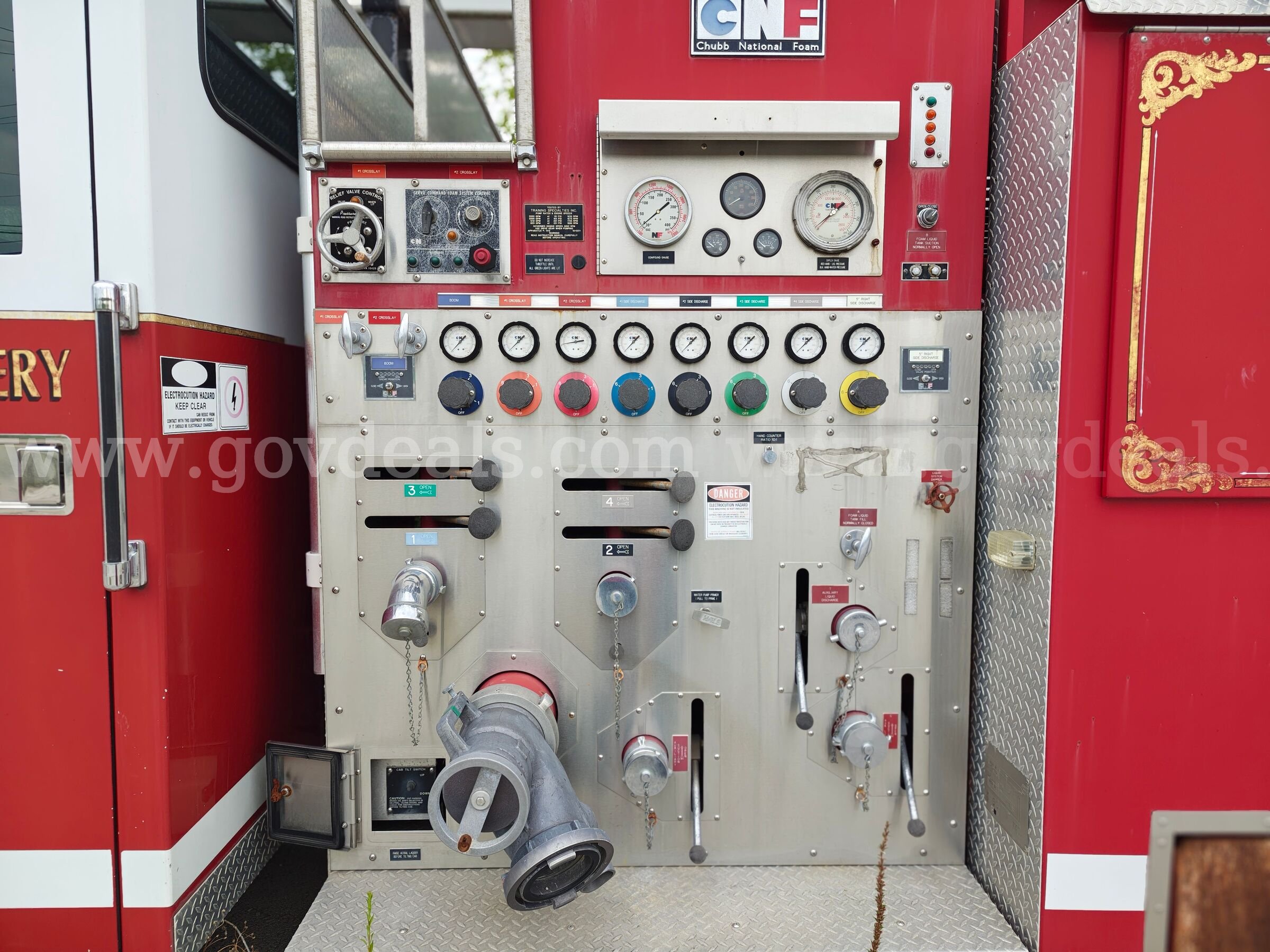 1990  Simon Duplex 5183 Fire Truck Simon Duplex 5183 Government Surplus Auction - Photo #6