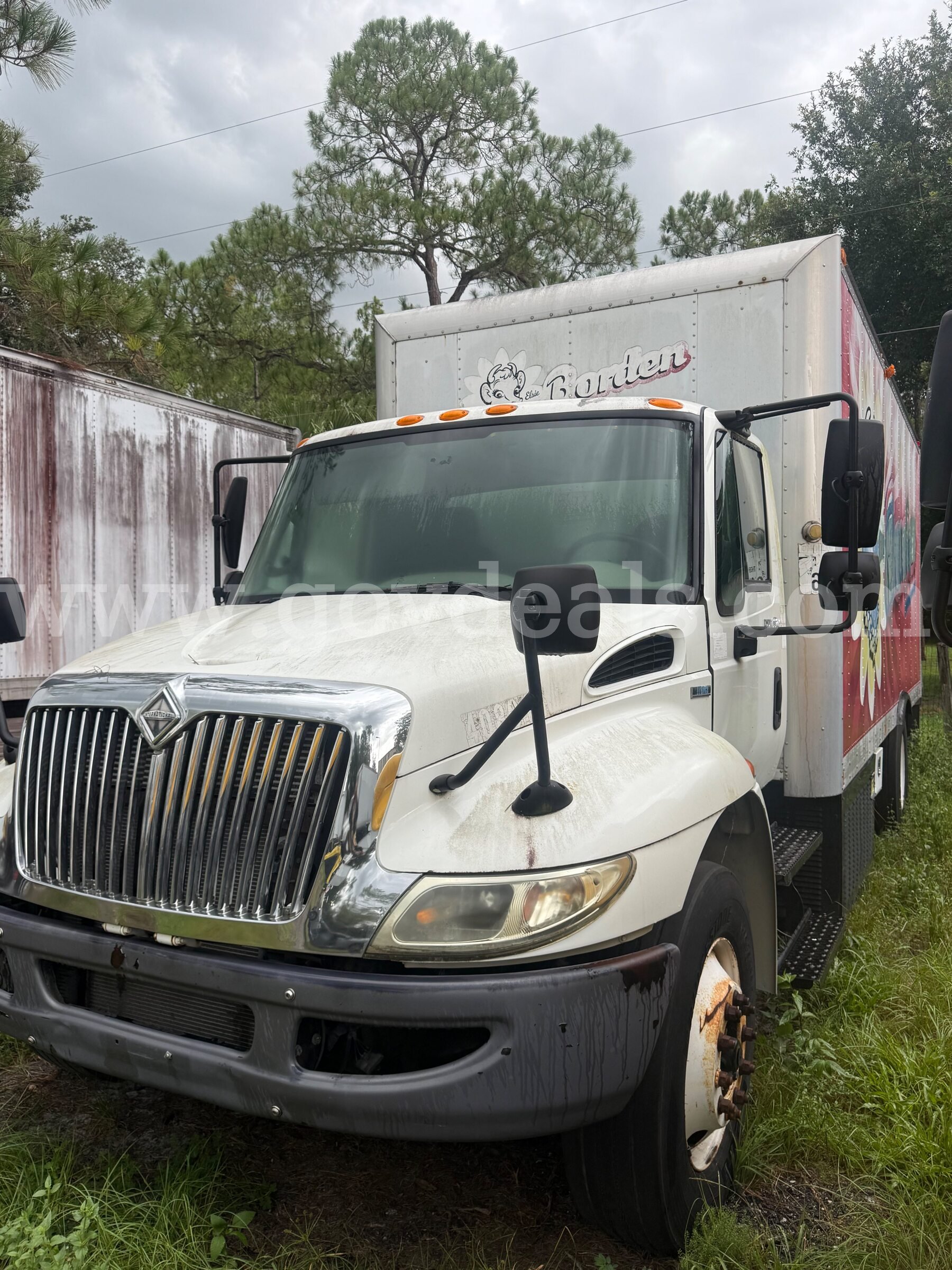 2008 International 4300 International 4300 Government Surplus Auction - Photo #2