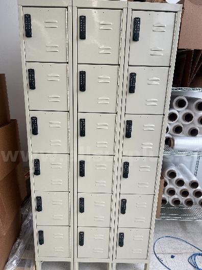 Digi Locker 18 Shelves