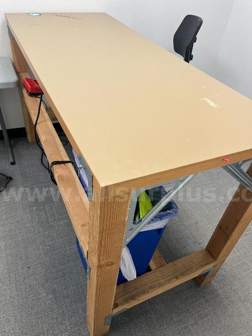 Door Desk
