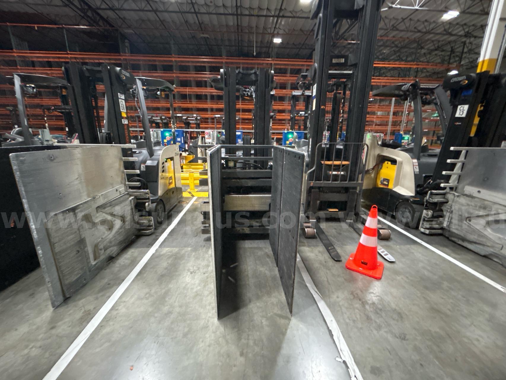 Crown RC 5500 Series Stand-Up Electric Forklift with Carton Clamp Crown 5500 Government Surplus Auction - Photo #3