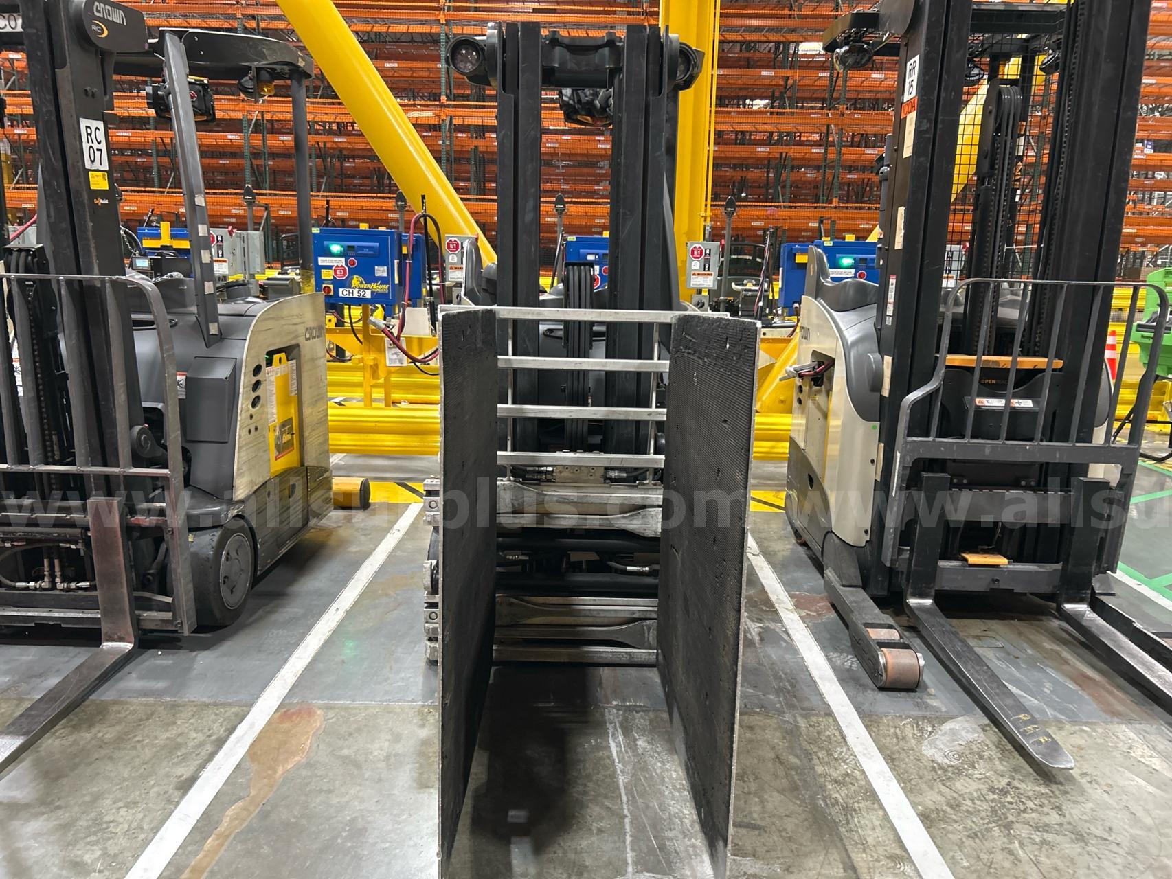 Crown RC 5500 Series Stand-Up Electric Forklift with Carton Clamp Crown 5500 Government Surplus Auction - Photo #2