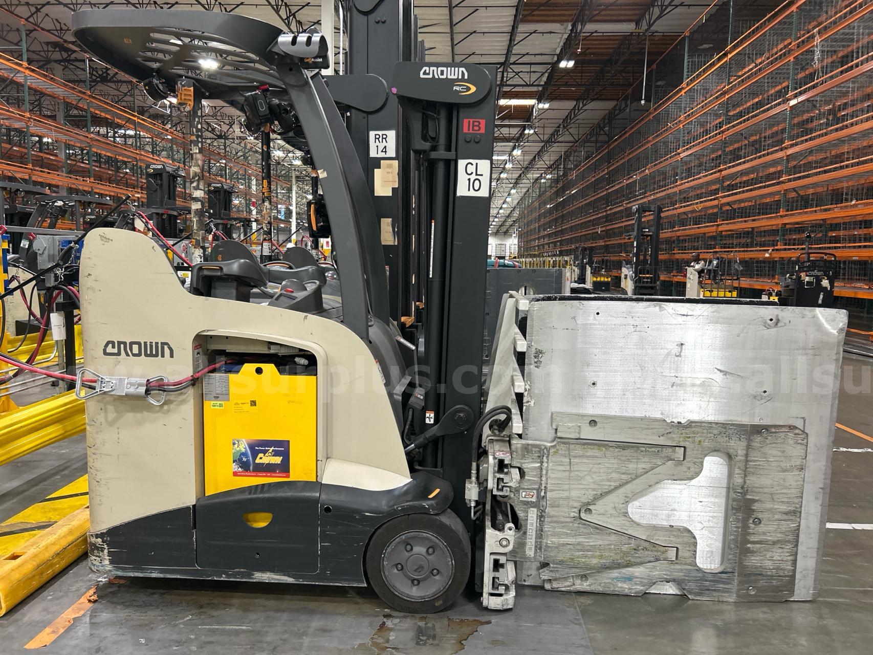 Crown RC 5500 Series Stand-Up Electric Forklift with Carton Clamp Crown 5500 Government Surplus Auction - Photo #6