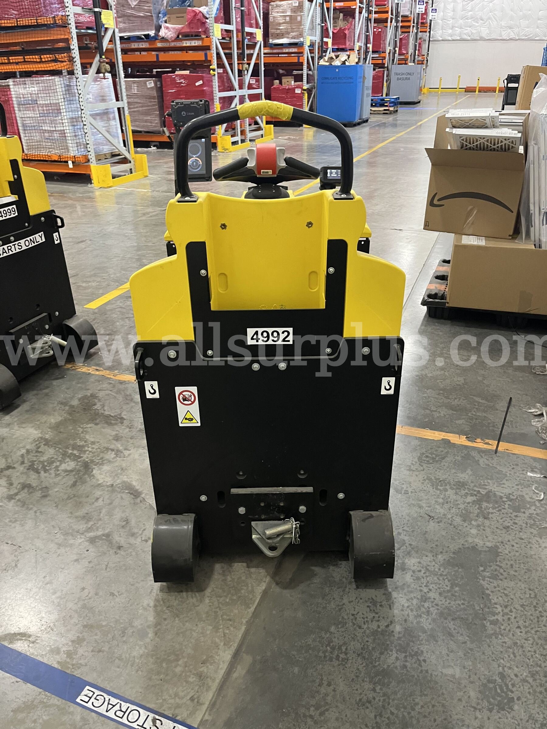 2021 Hyster LO5.0T Electric Ride-On Tow Tractor Hyster LO5.0T Government Surplus Auction - Photo #3