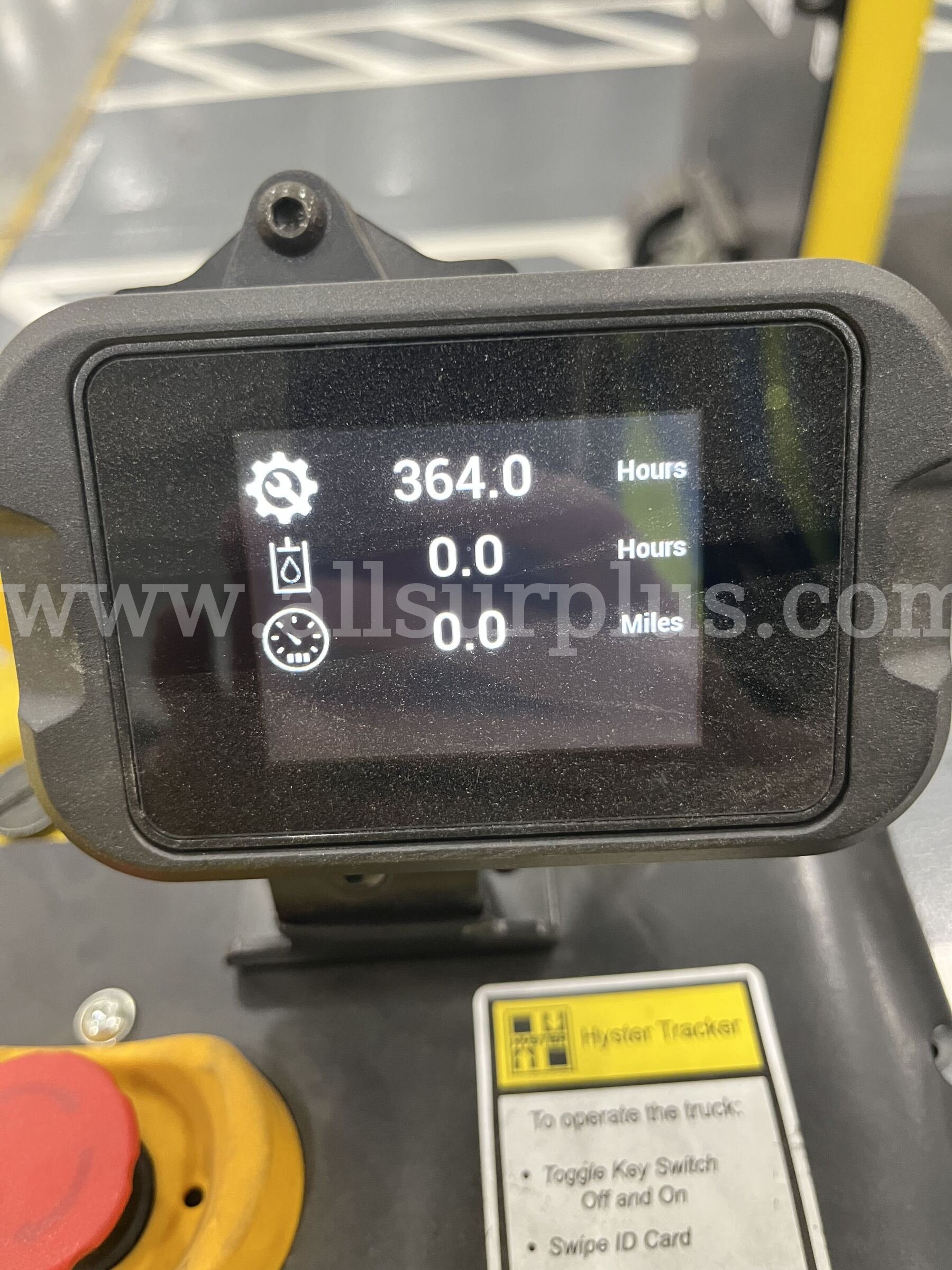 2021 Hyster LO5.0T Electric Ride-On Tow Tractor Hyster LO5.0T Government Surplus Auction - Photo #6