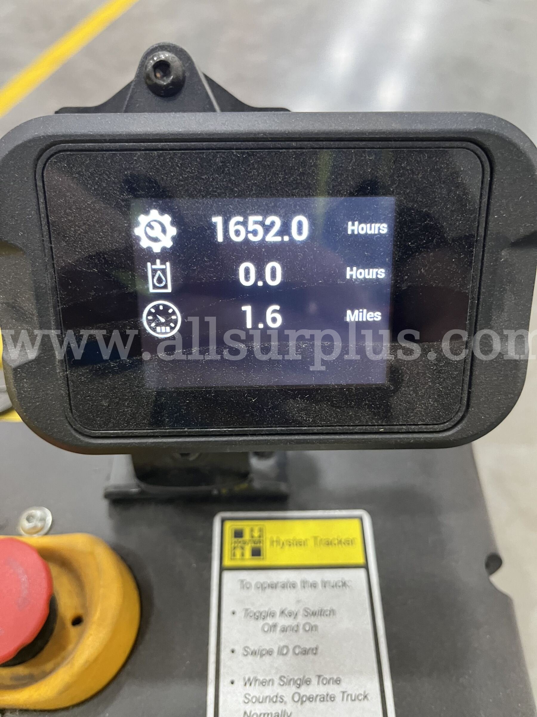 2021 Hyster LO5.0T Electric Ride-On Tow Tractor Hyster LO5.0T Government Surplus Auction - Photo #6