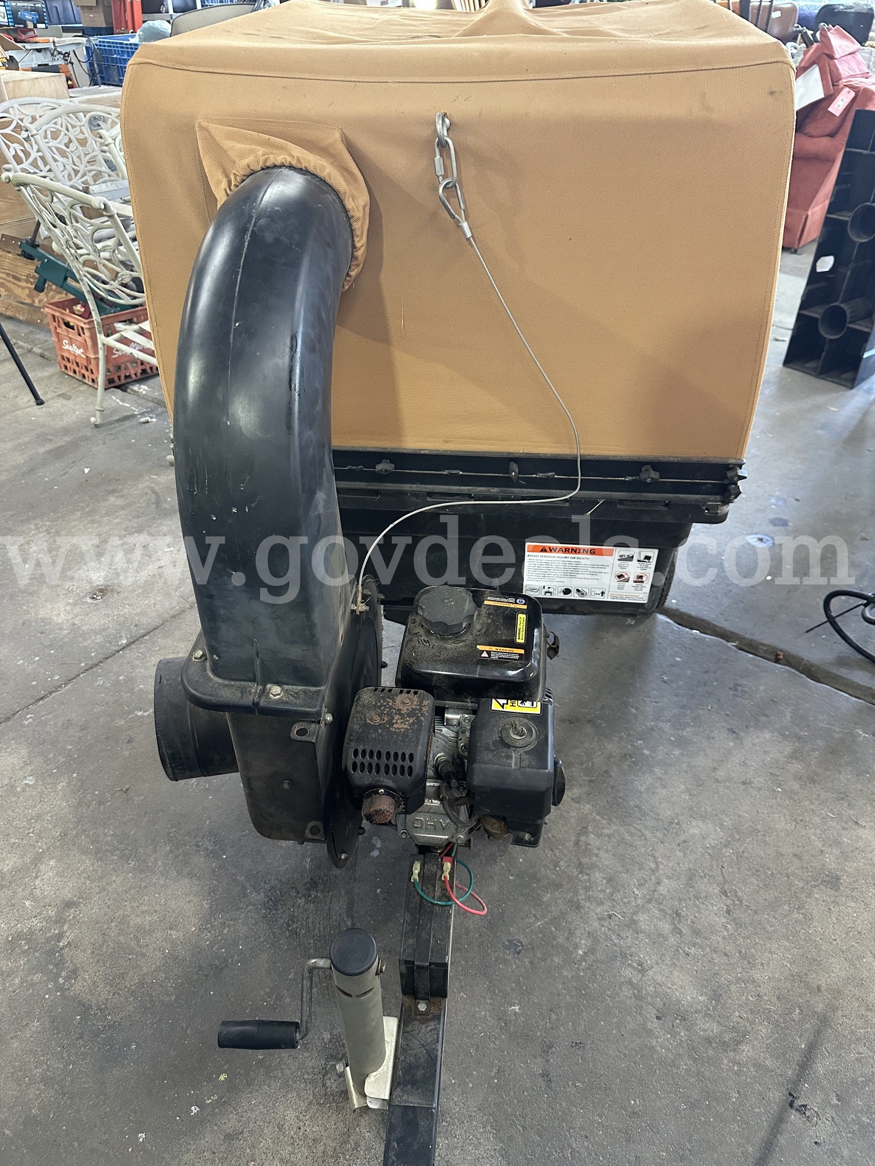 DR Leaf & Lawn Vacuum – 223cc OHV Engine with Collection Hopper & Accessories DR 223cc Government Surplus Auction - Photo #2