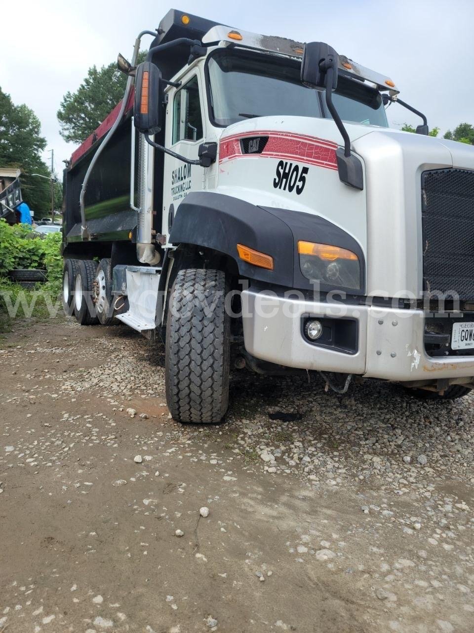 2016 CATERPILLAR  Dump truck Caterpillar  Government Surplus Auction - Photo #6