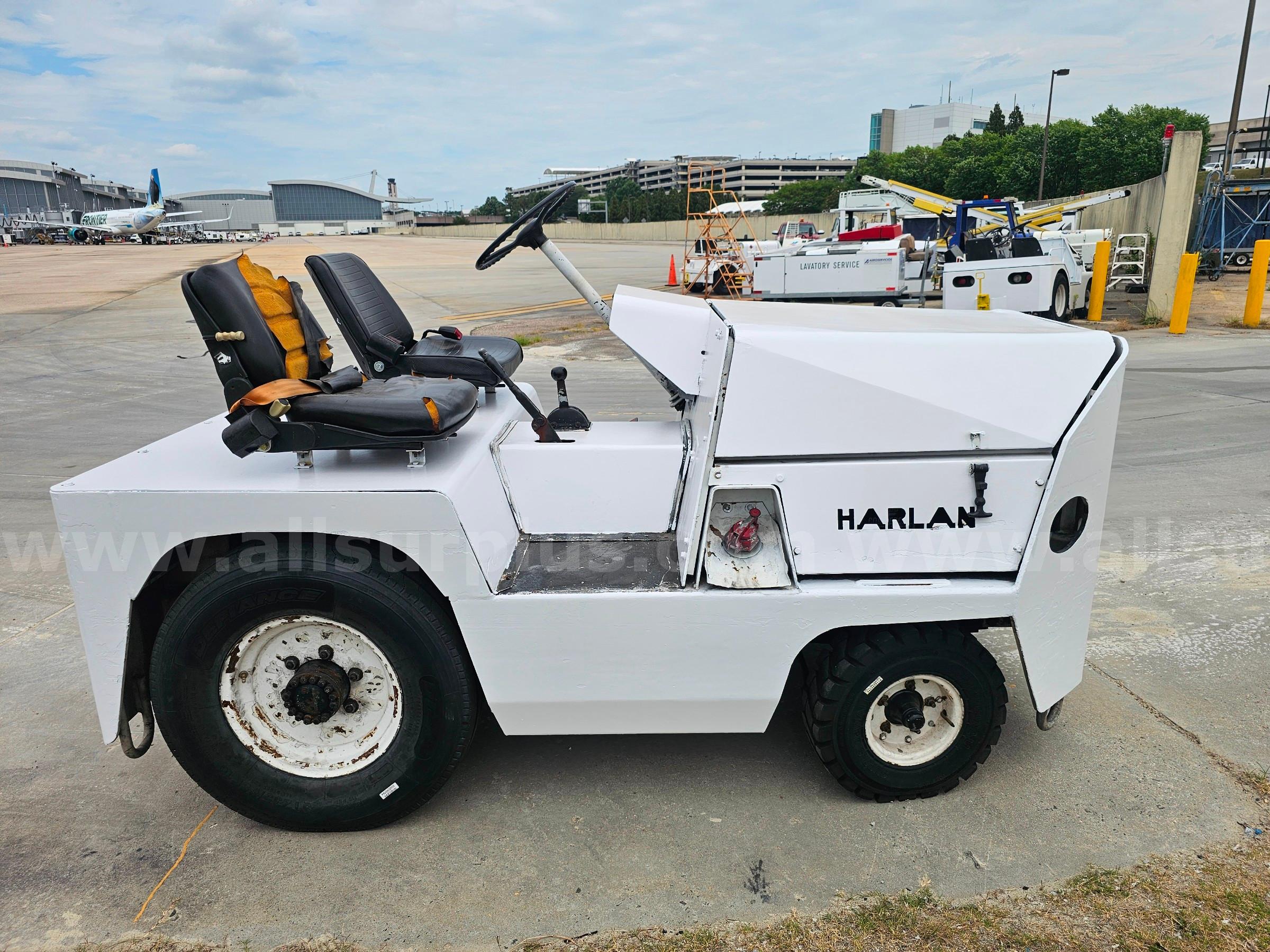 2000 Harlan HTAG50 Bag Tug Harlan HTAG50 Government Surplus Auction - Photo #2