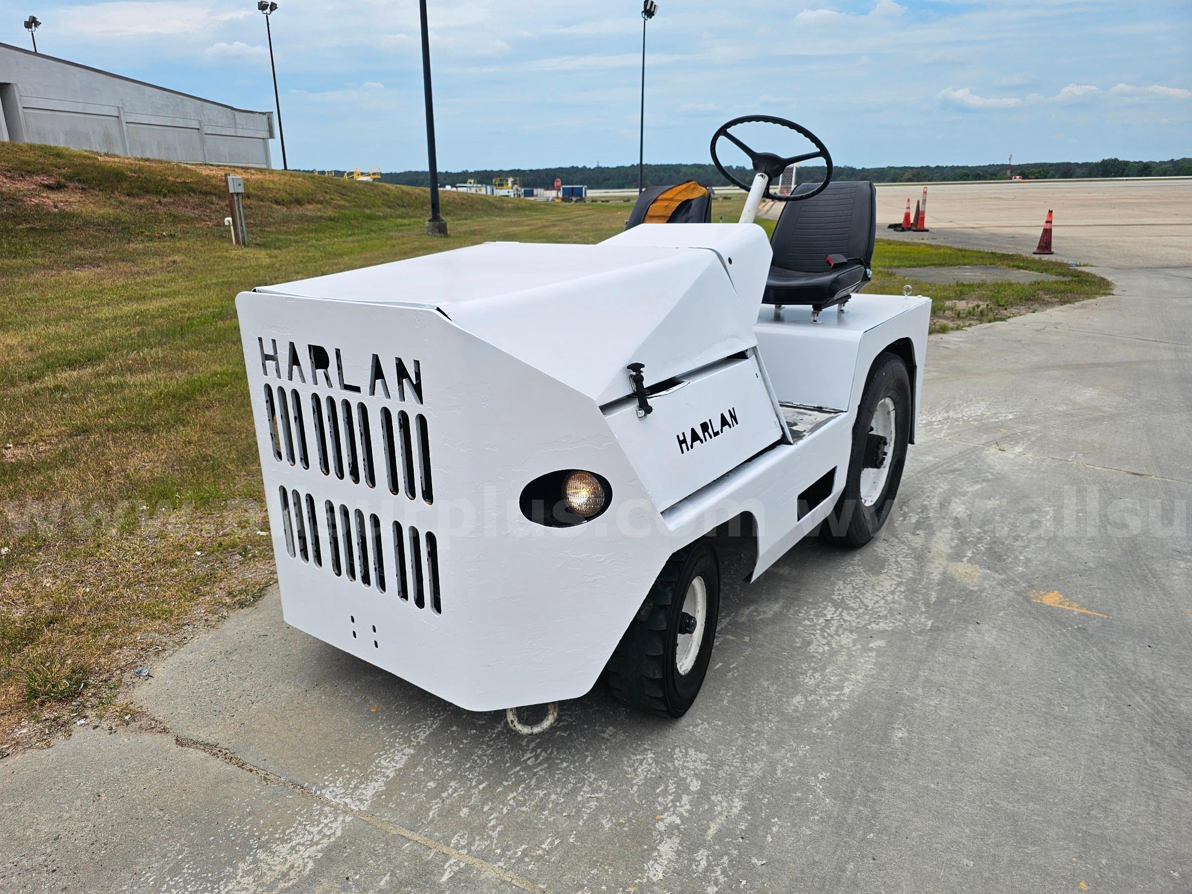 2000 Harlan HTAG50 Bag Tug Harlan HTAG50 Government Surplus Auction - Photo #5