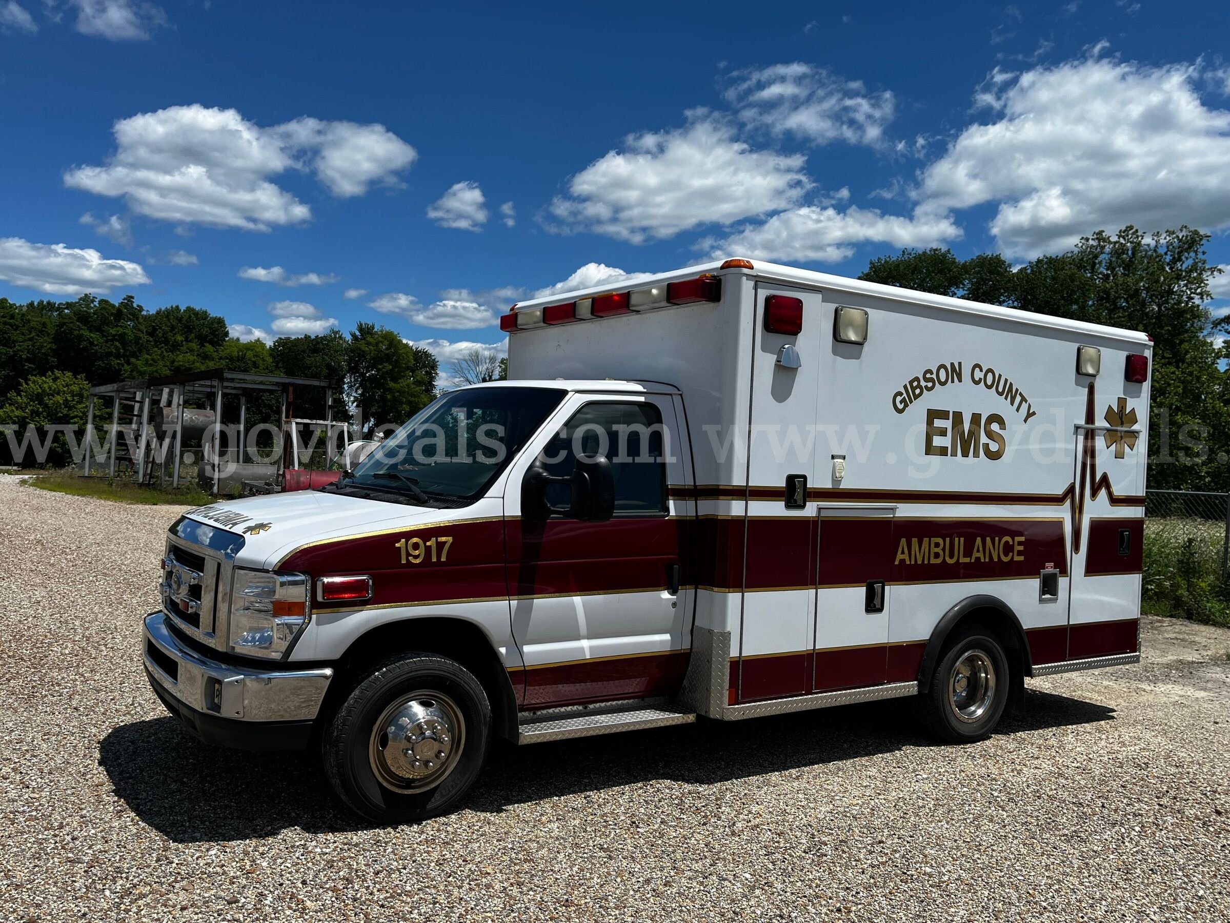 2013 Ford Econoline E-350 Super Duty Type III Ambulance